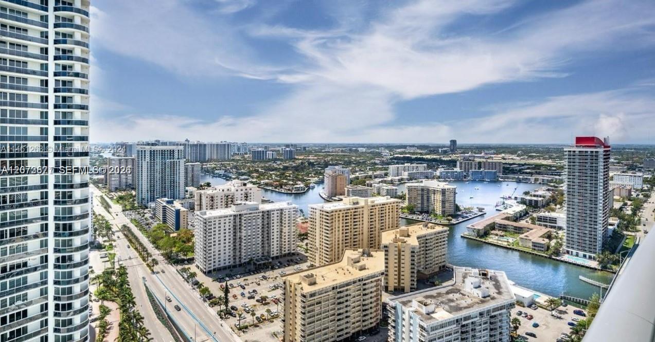 4111 S Ocean Dr # 3007