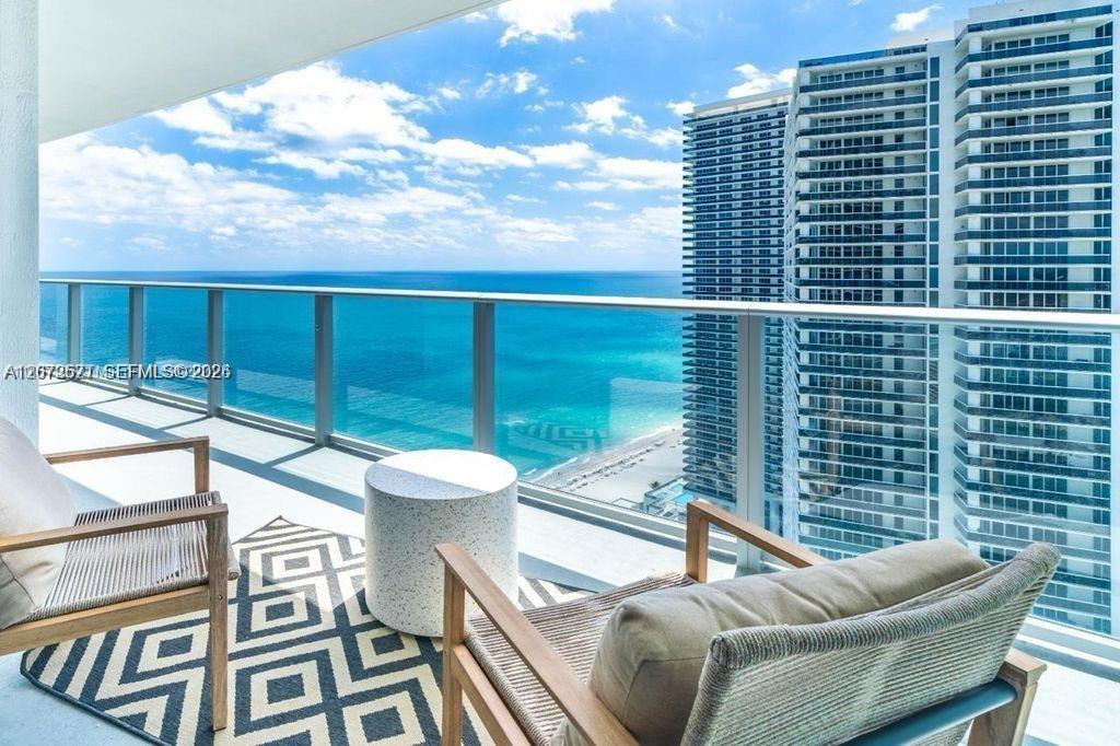 4111 S Ocean Dr # 3007