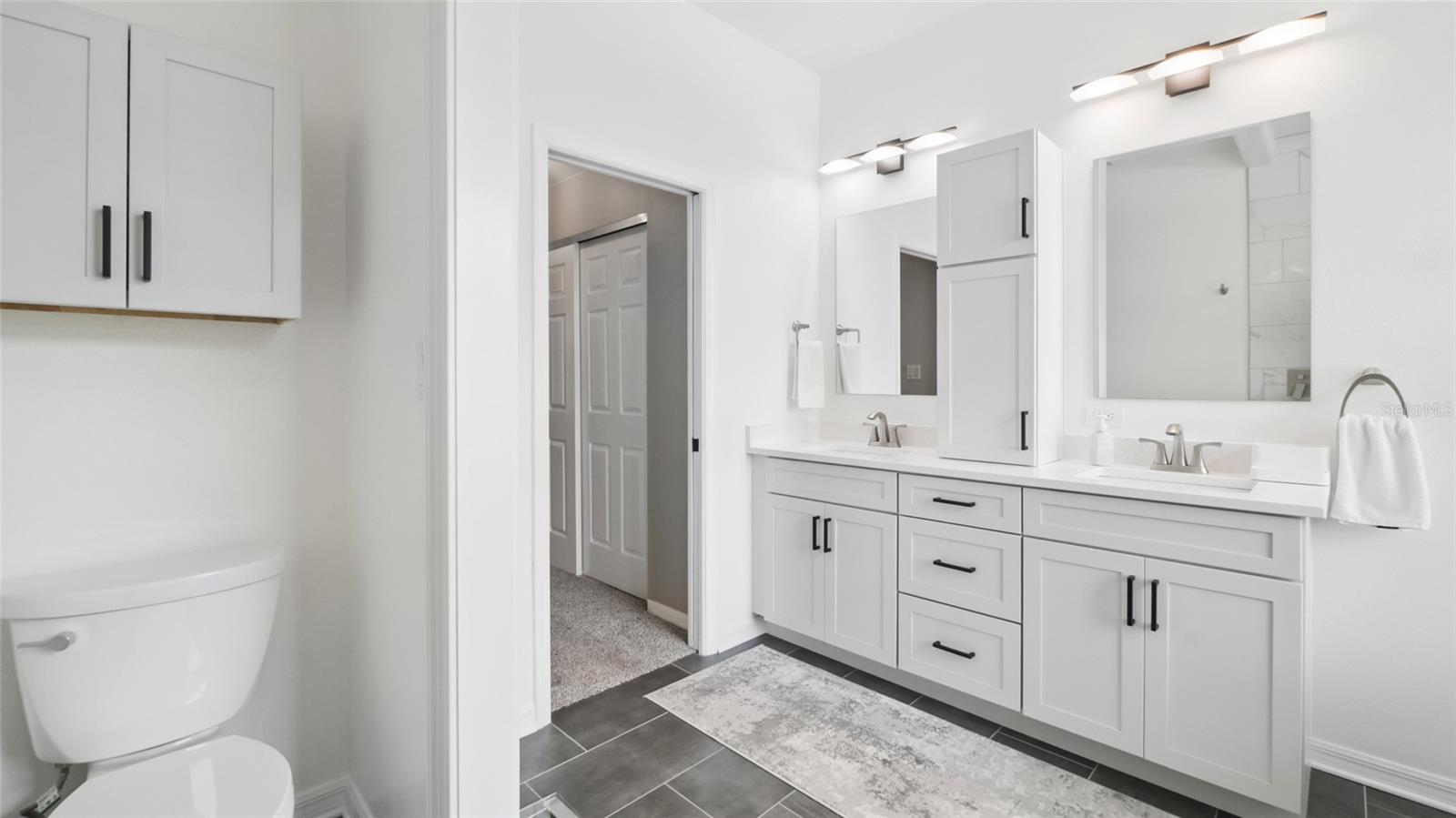 6125 SAVOY CIR
