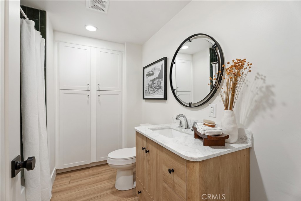 146 W Avenida Ramona