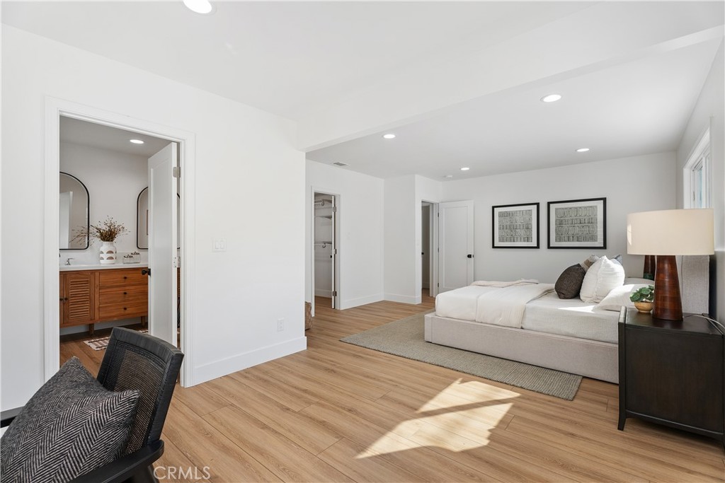 146 W Avenida Ramona