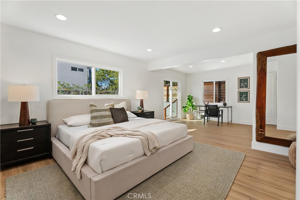 146 W Avenida Ramona