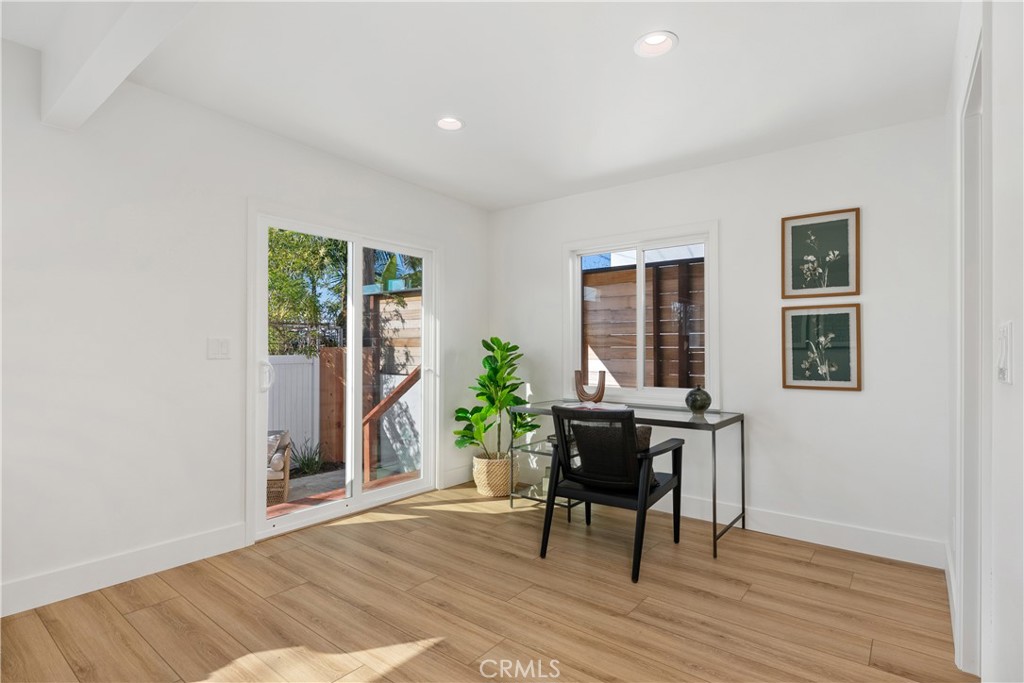 146 W Avenida Ramona