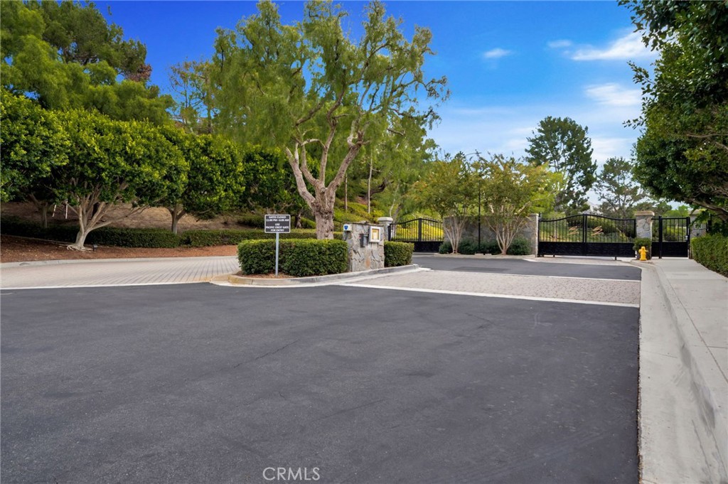 6 Ocean Ridge