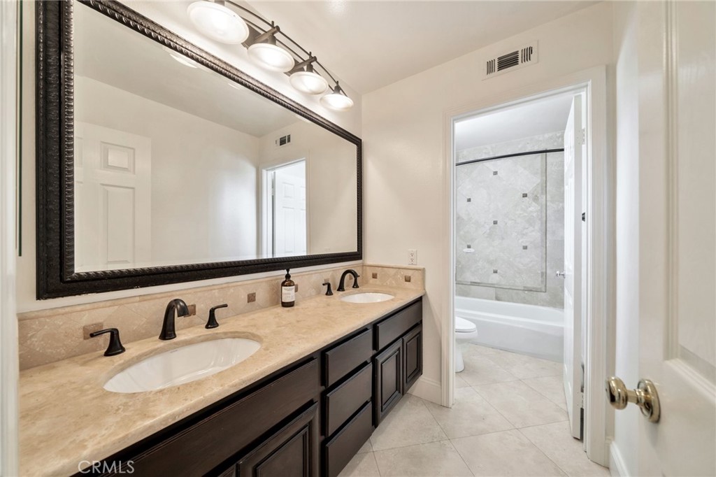 6 Ocean Ridge