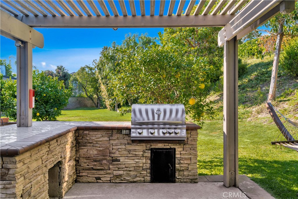 6 Ocean Ridge