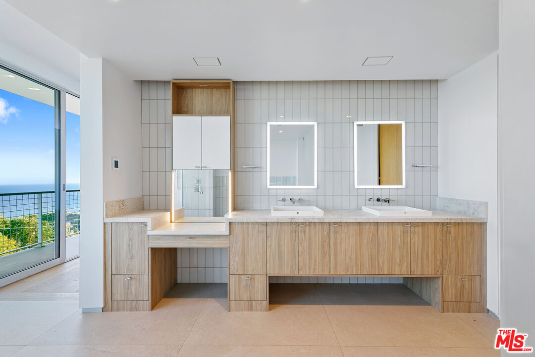 31351 Pacific Coast Hwy