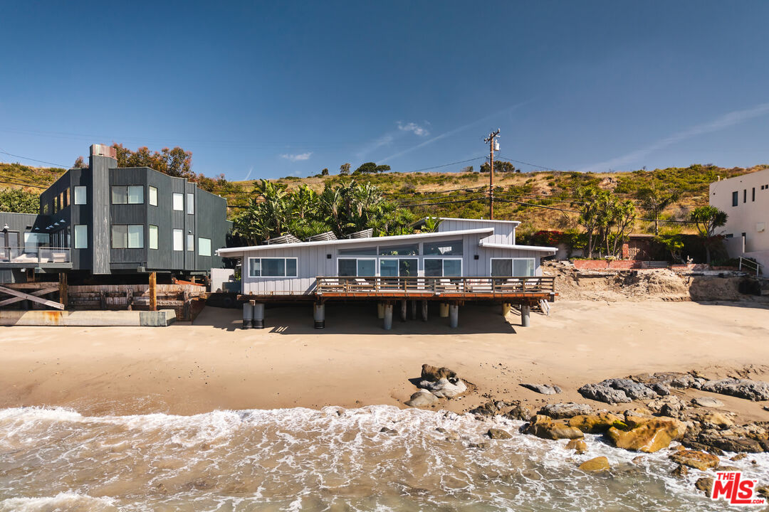 24246 Malibu Rd
