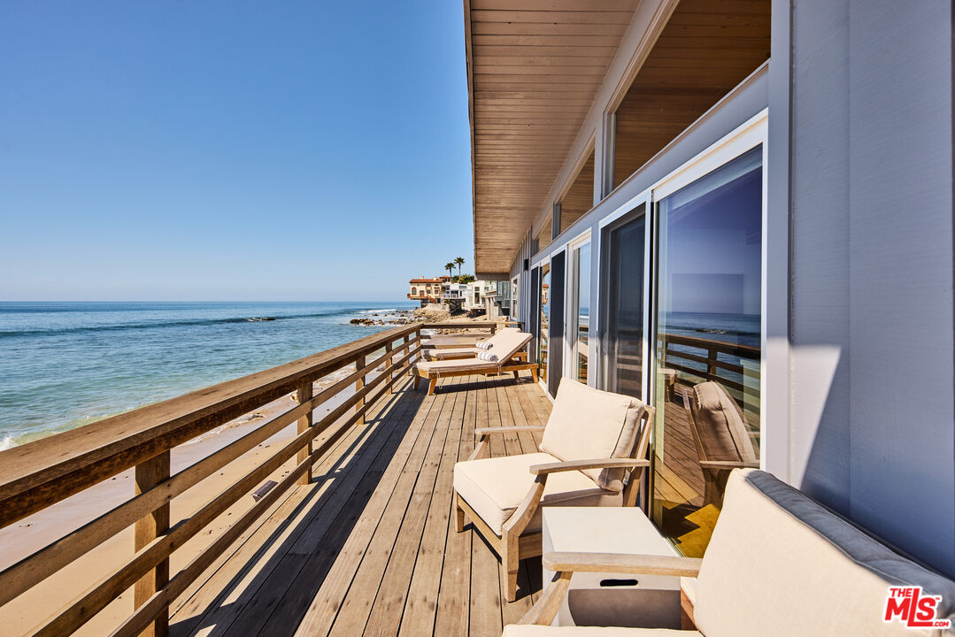 24246 Malibu Rd