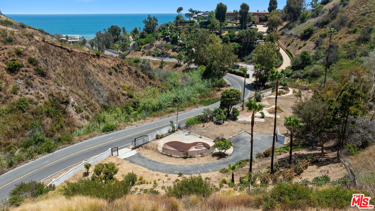 3821 Carbon Canyon Rd