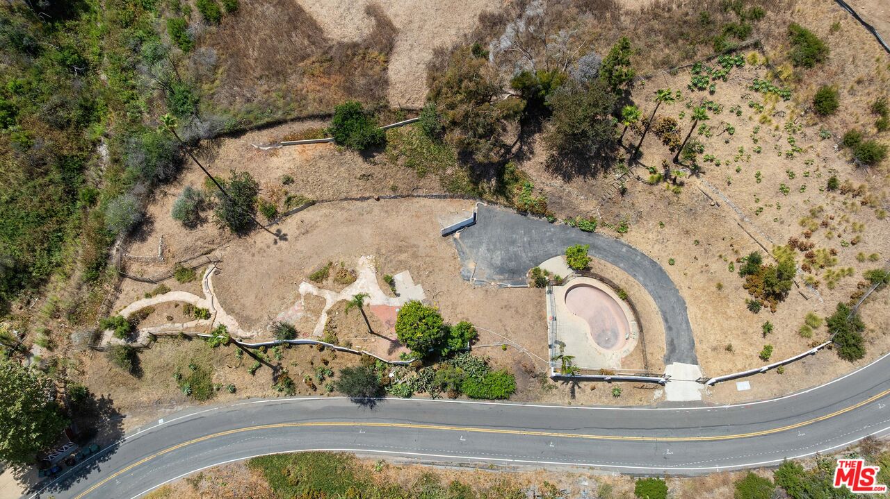 3821 Carbon Canyon Rd