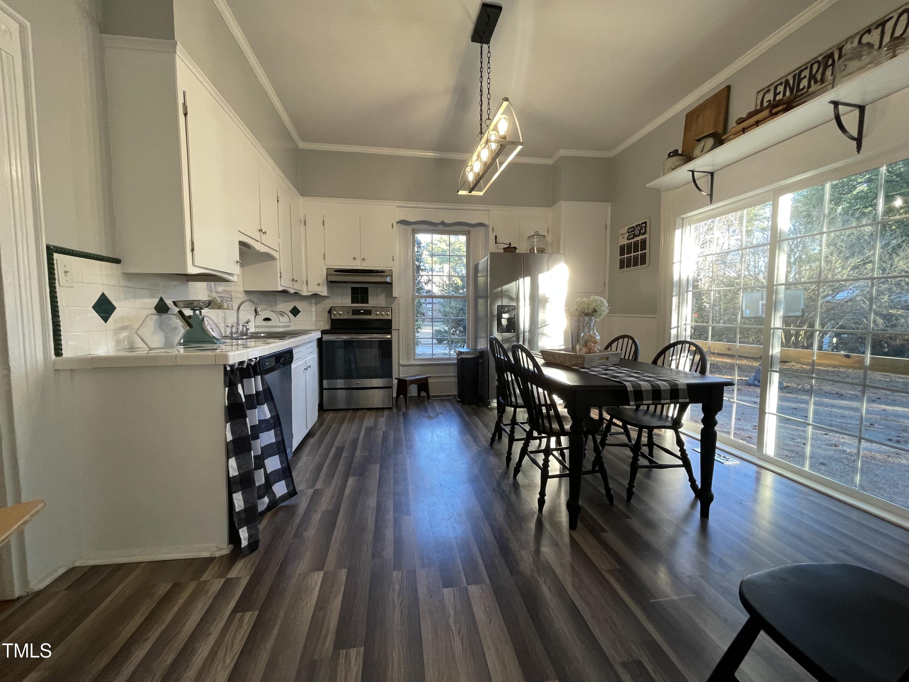 204 Bailey Avenue