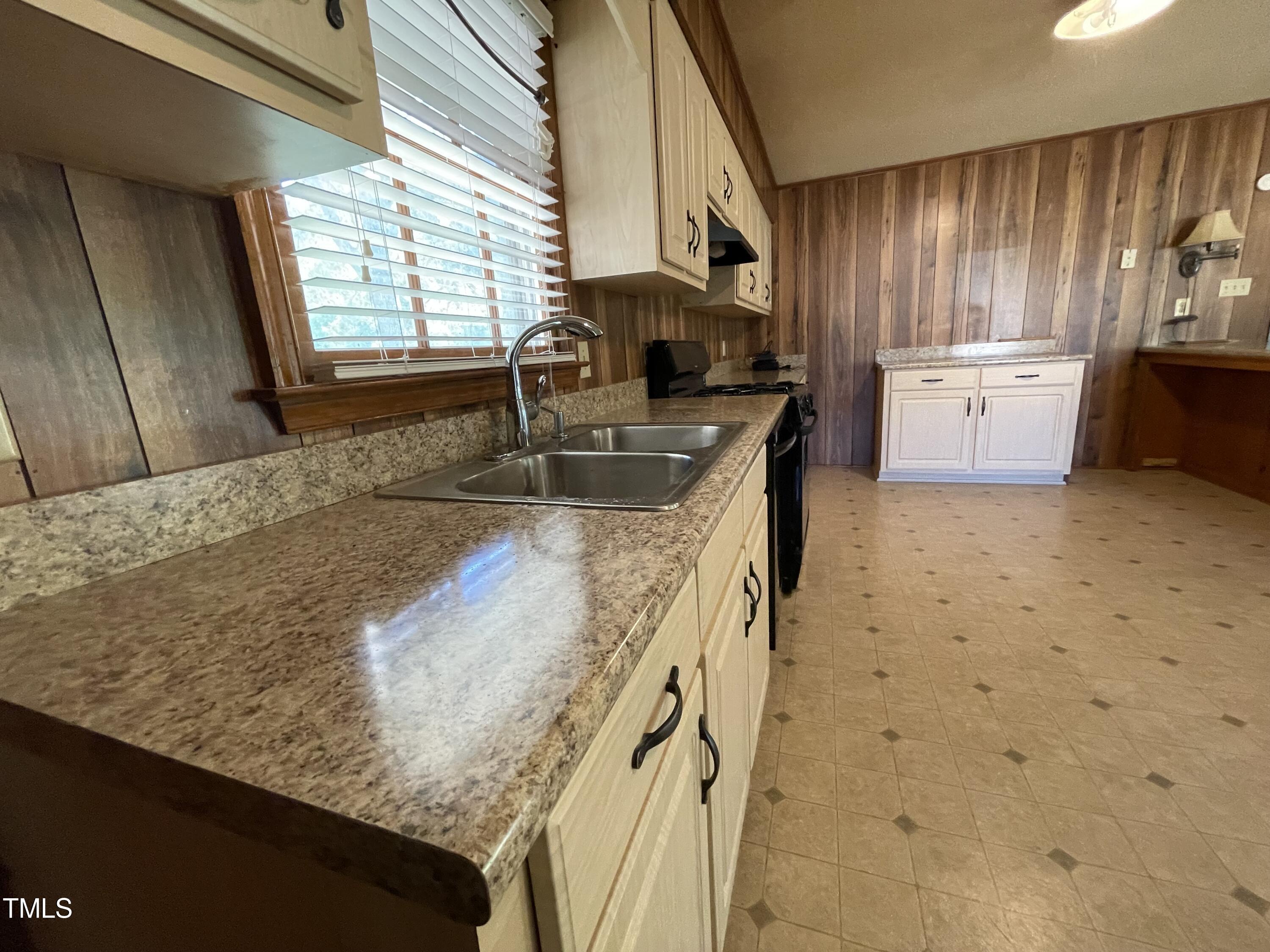 1430 Old Dam Road