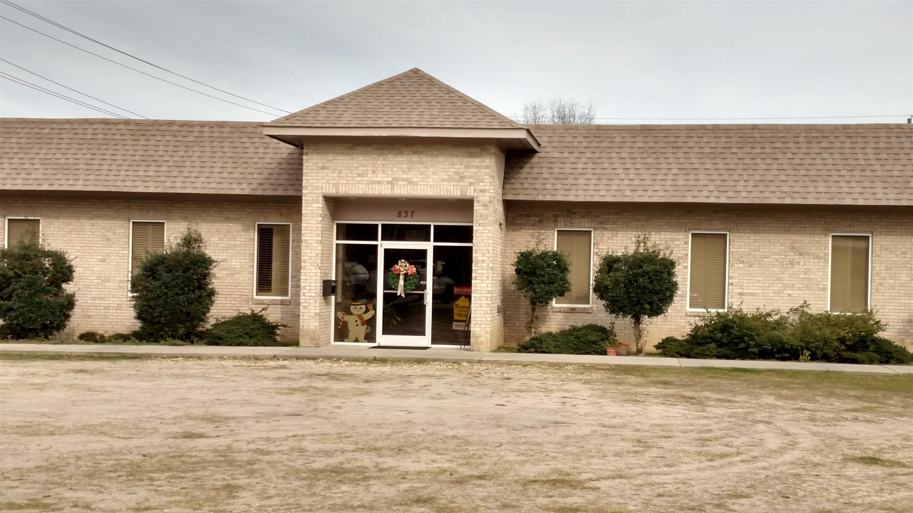 831, 83837 S Brightleaf Boulevard