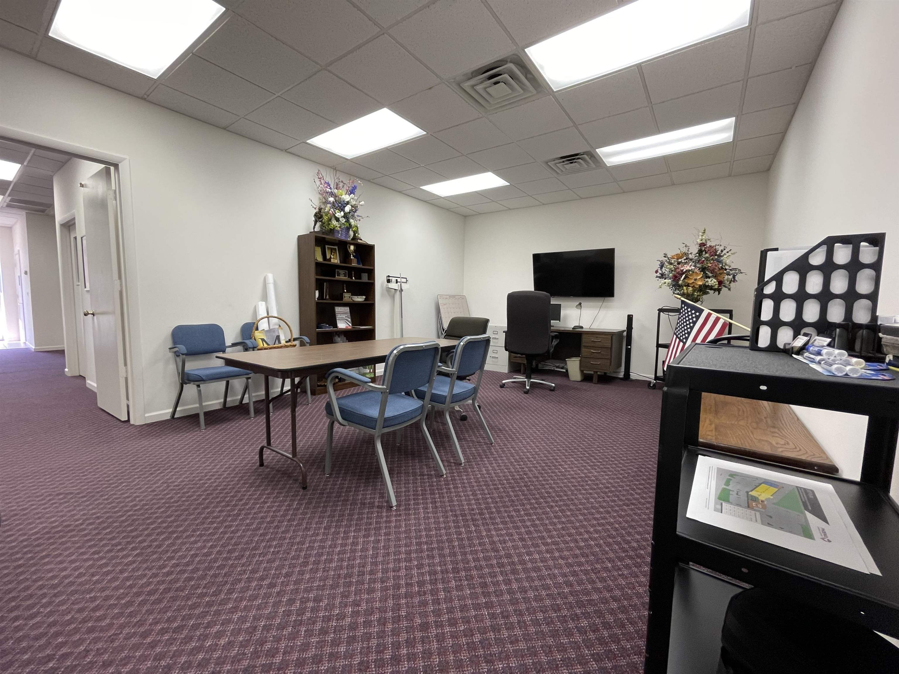 831, 83837 S Brightleaf Boulevard