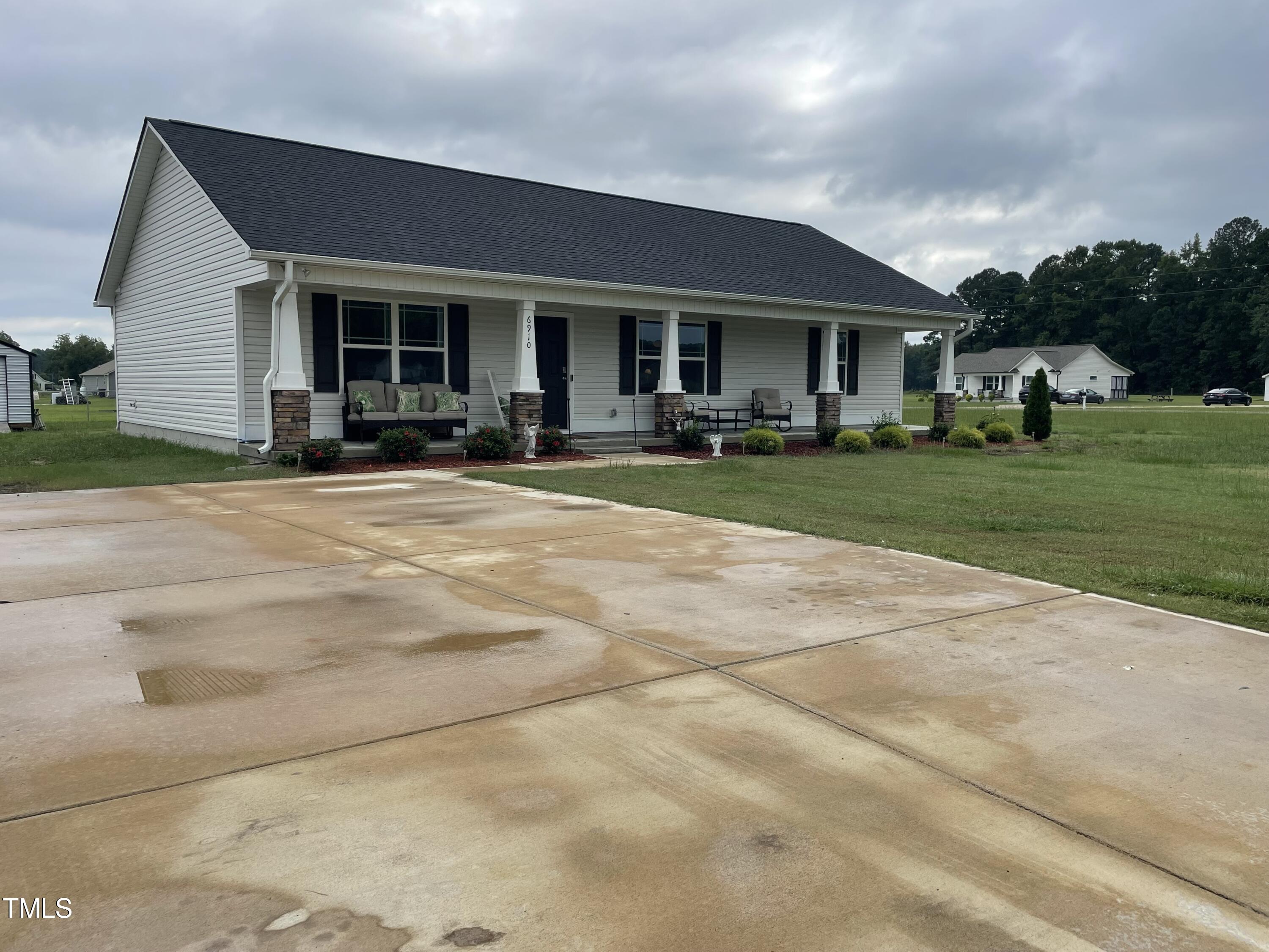 6910 Rains Crossroads Road