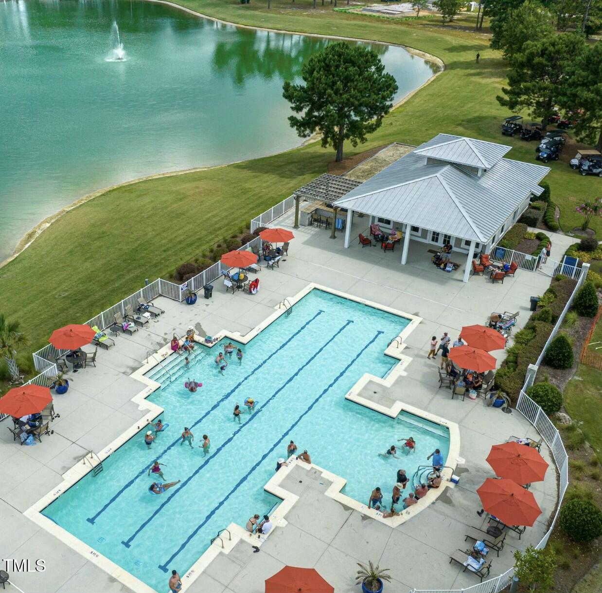 3720 Friendly Orange Court NE