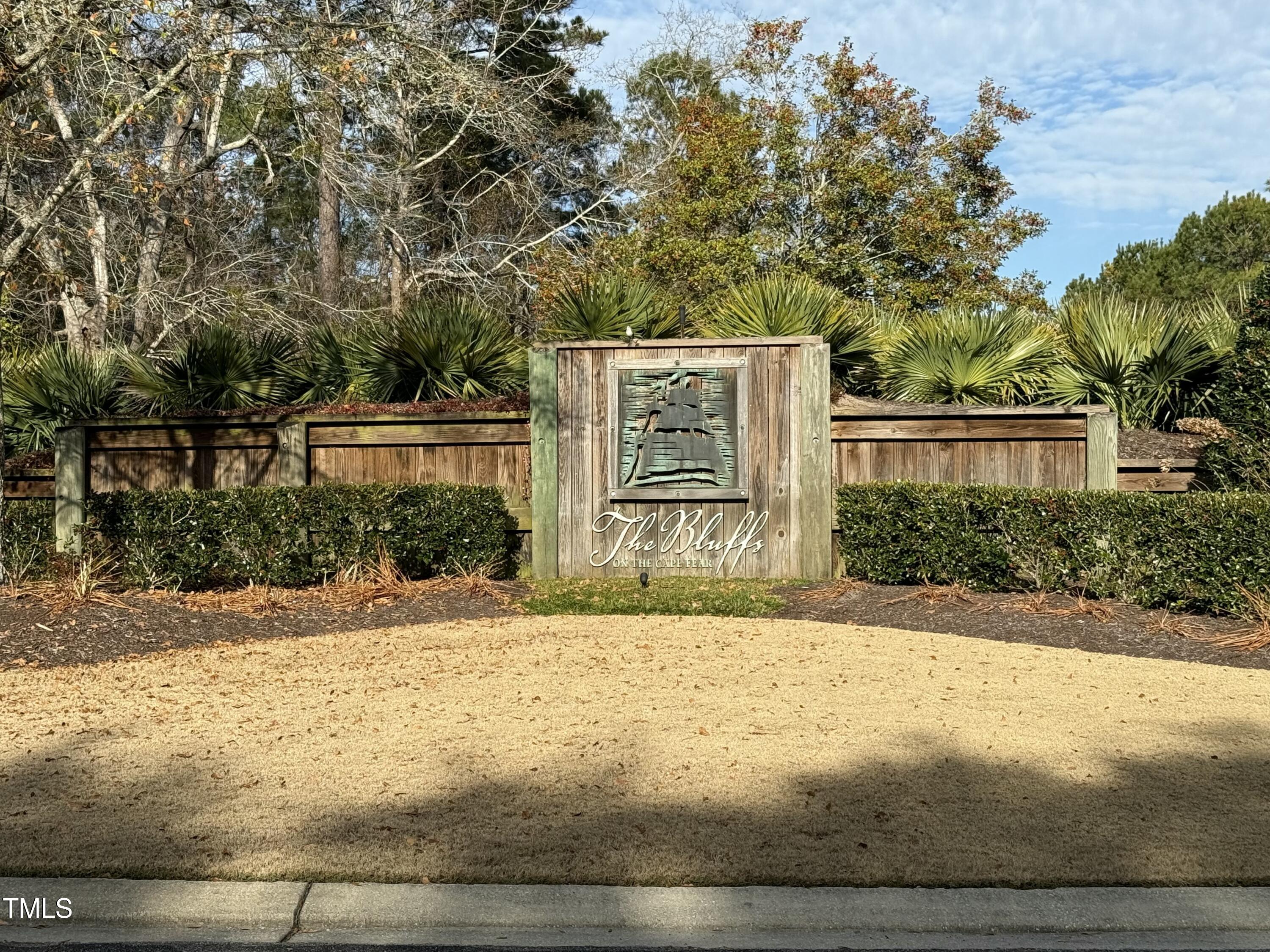 3720 Friendly Orange Court NE