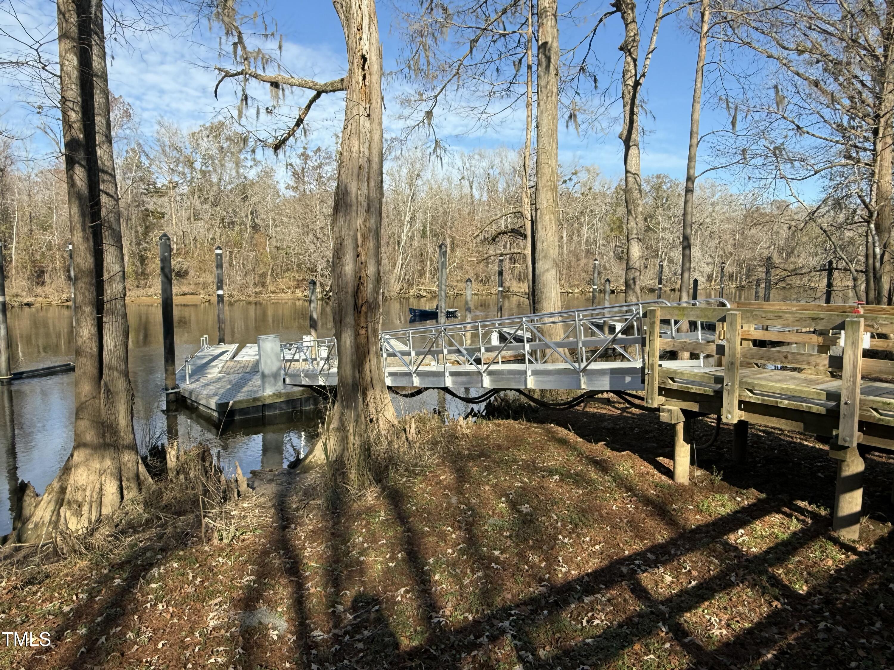 3720 Friendly Orange Court NE