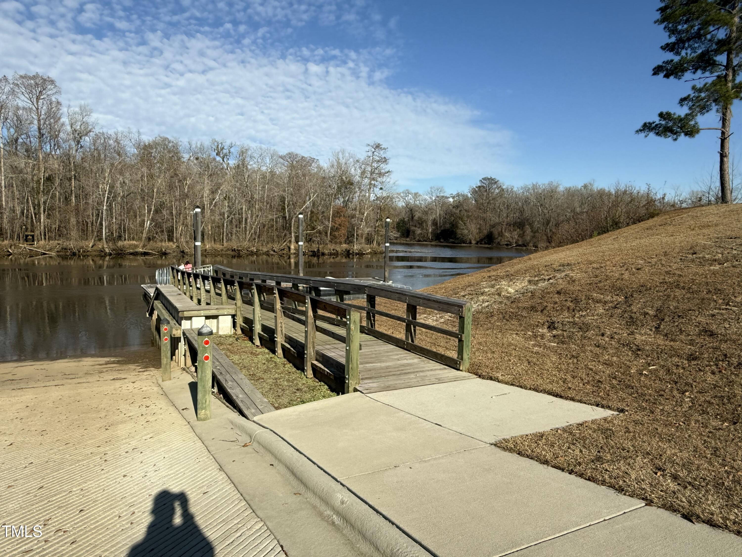 9402 Fallen Pear Lane NE