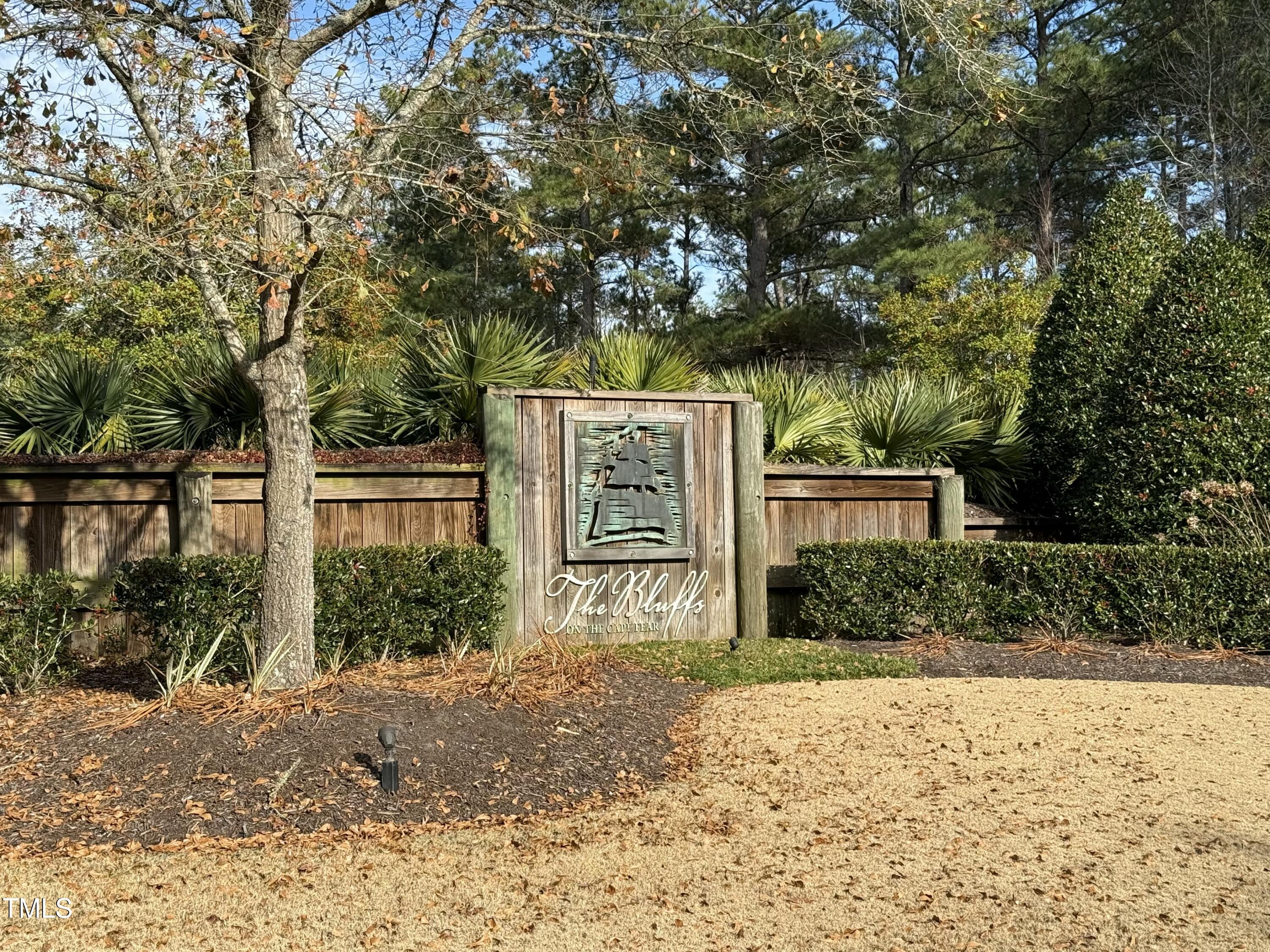 9402 Fallen Pear Lane NE