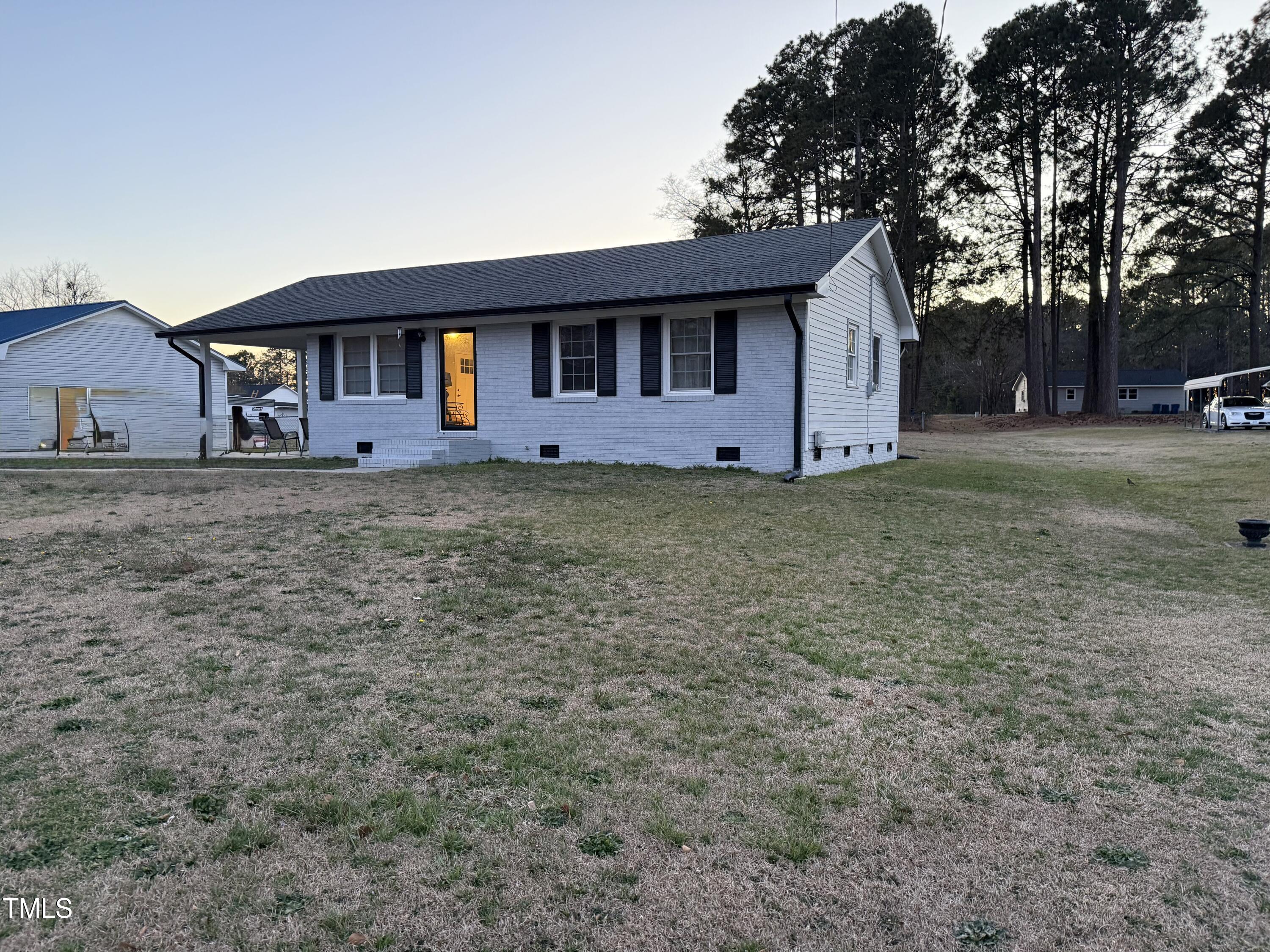 109 Pine Street