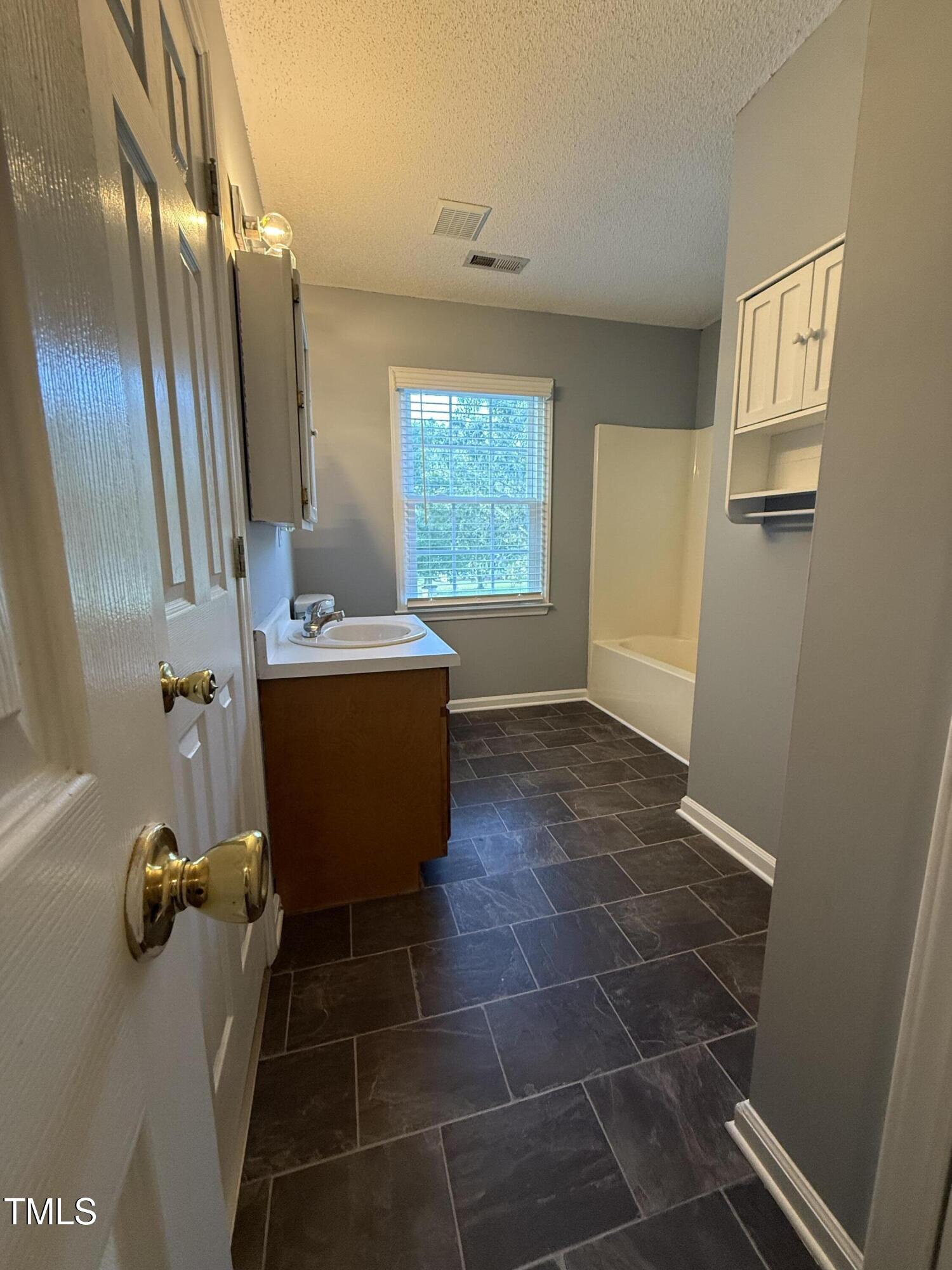 152 Christopher Avenue