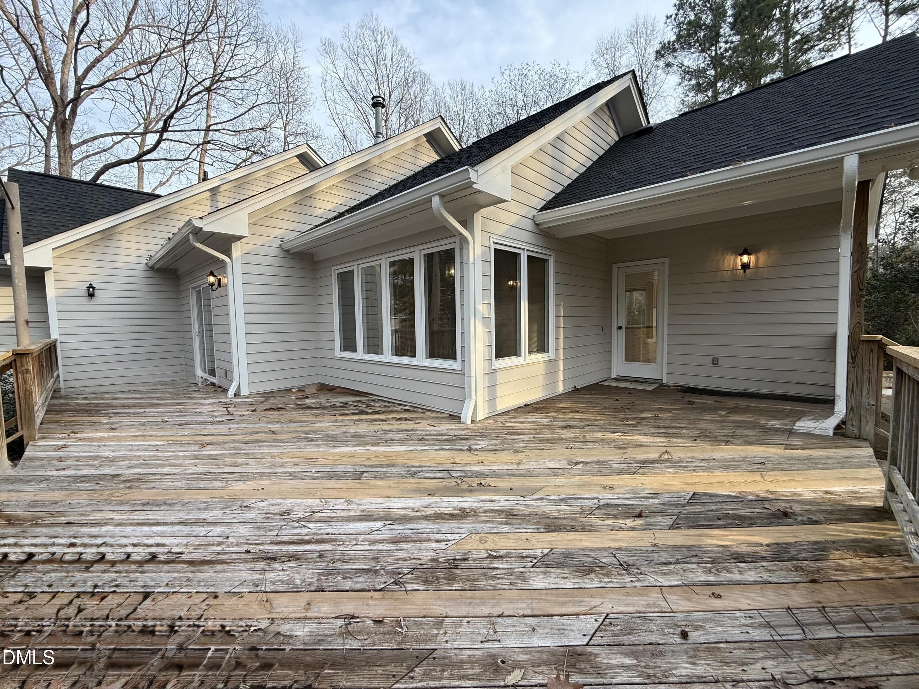 1000 Creek Front Court