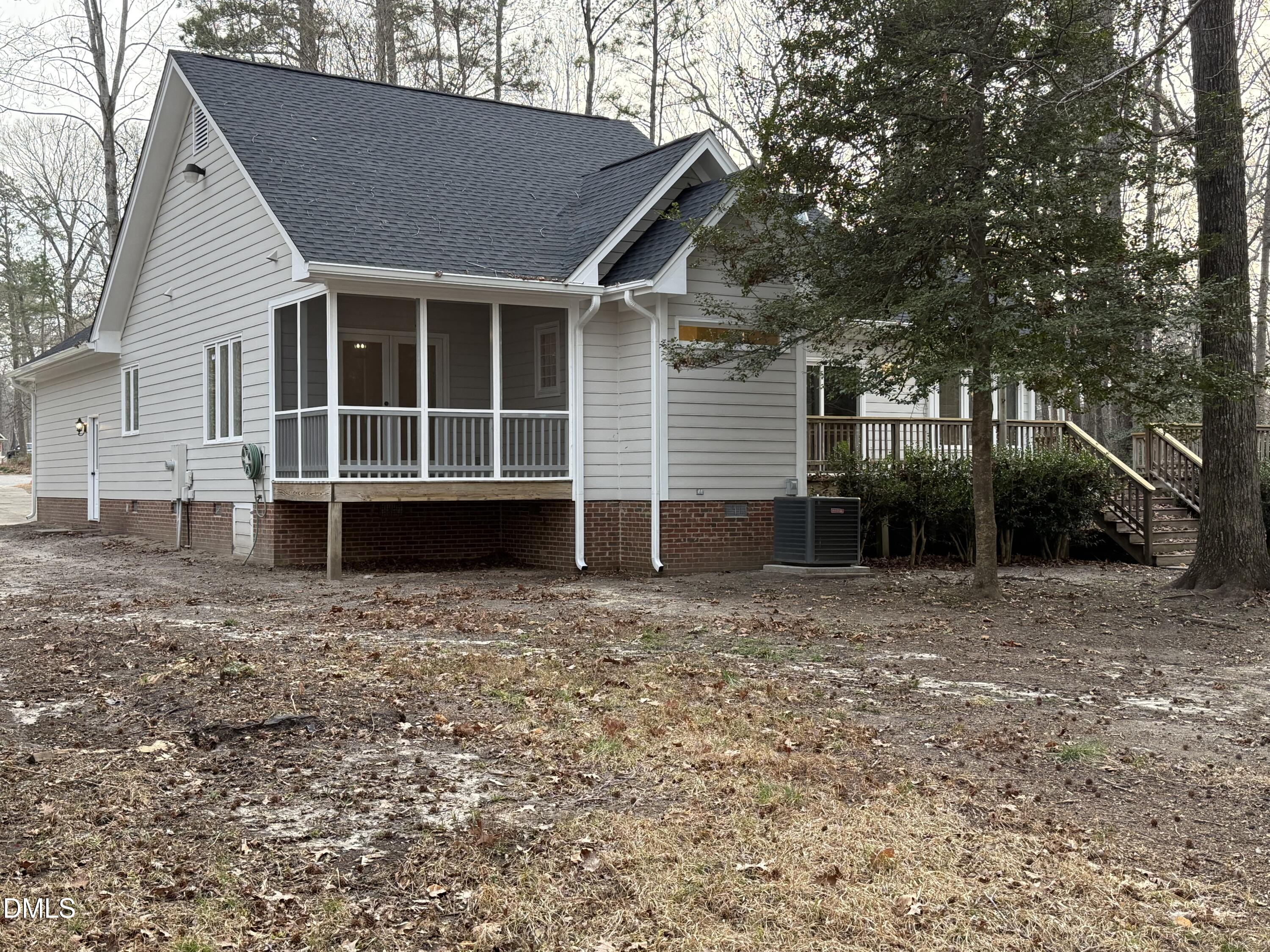 1000 Creek Front Court