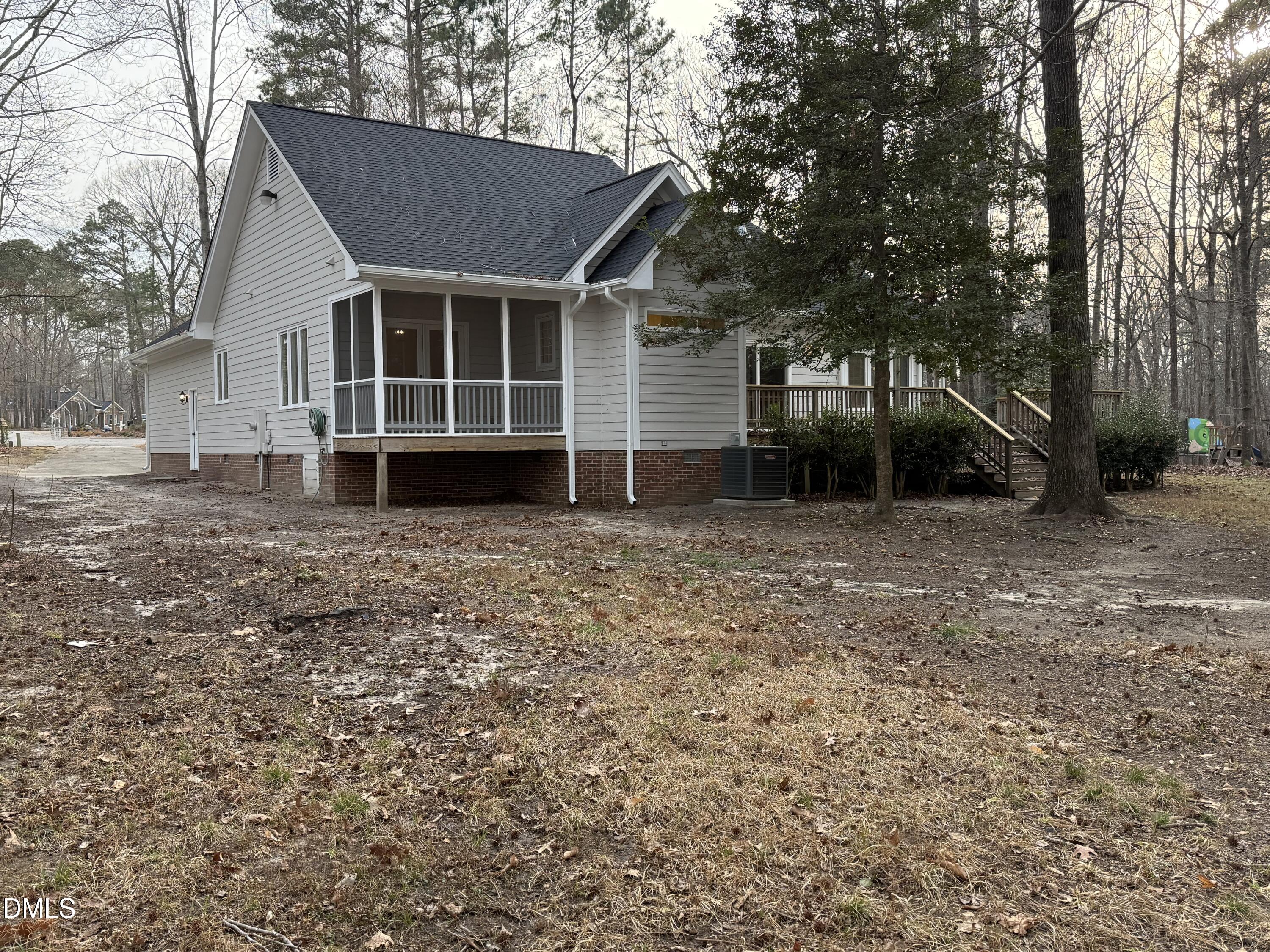 1000 Creek Front Court