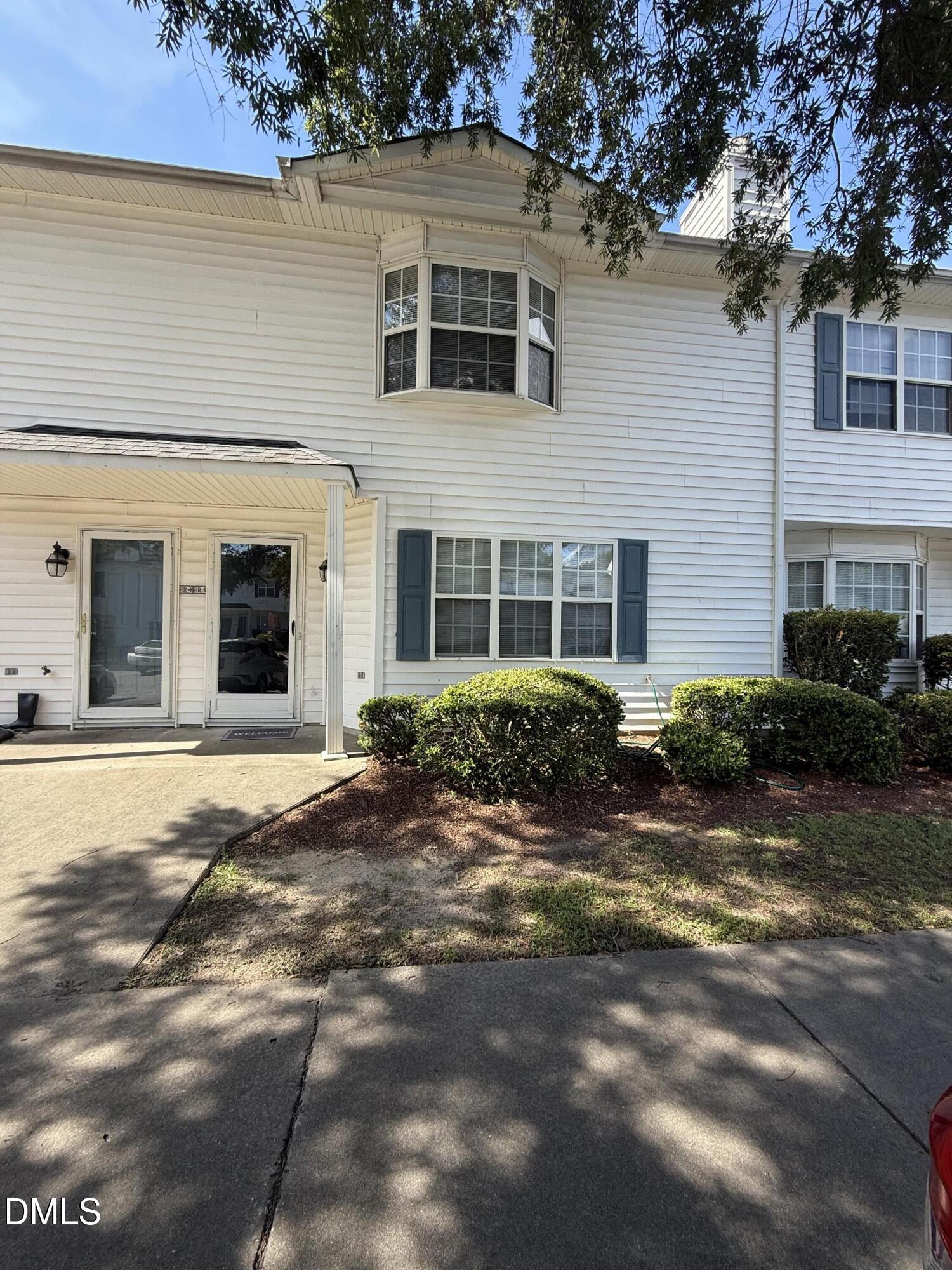 3835 Sterling Pointe Drive Unit: Rr5