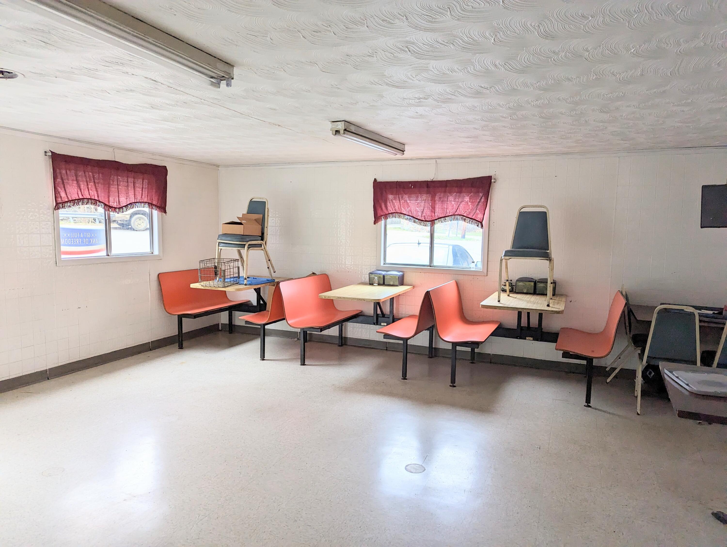 17154 Dickenson Highway