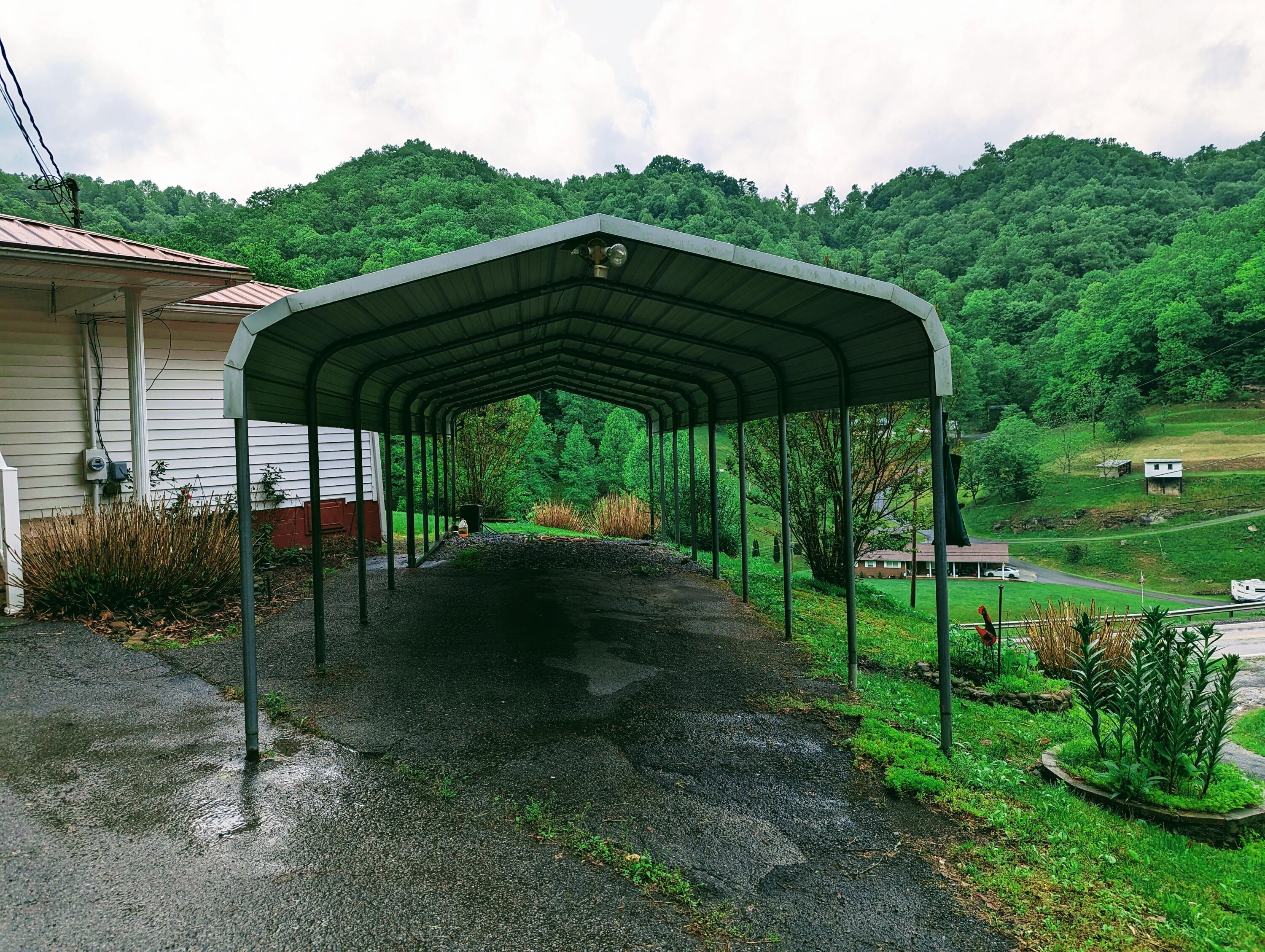 1032 Old Wagon Road