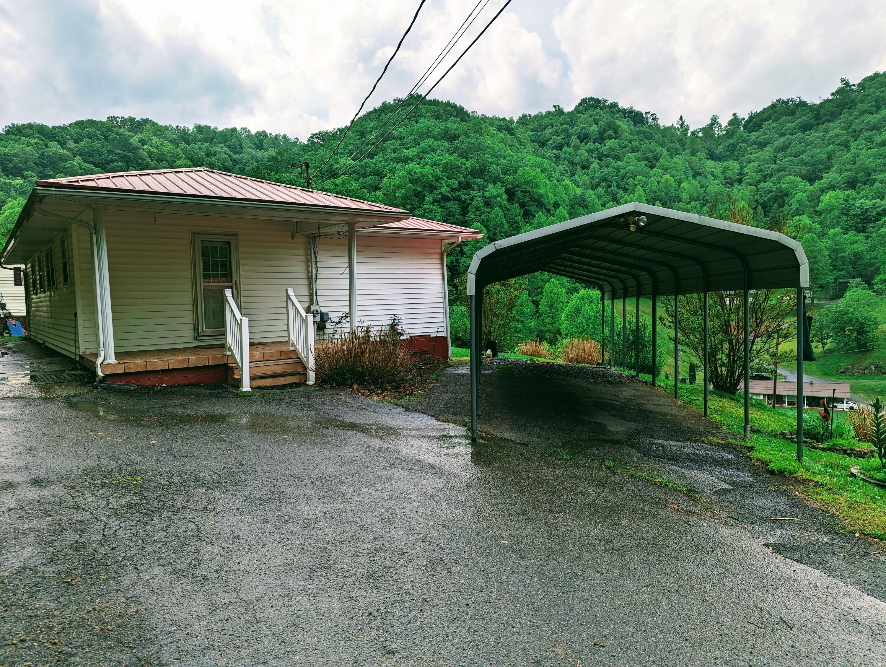 1032 Old Wagon Road