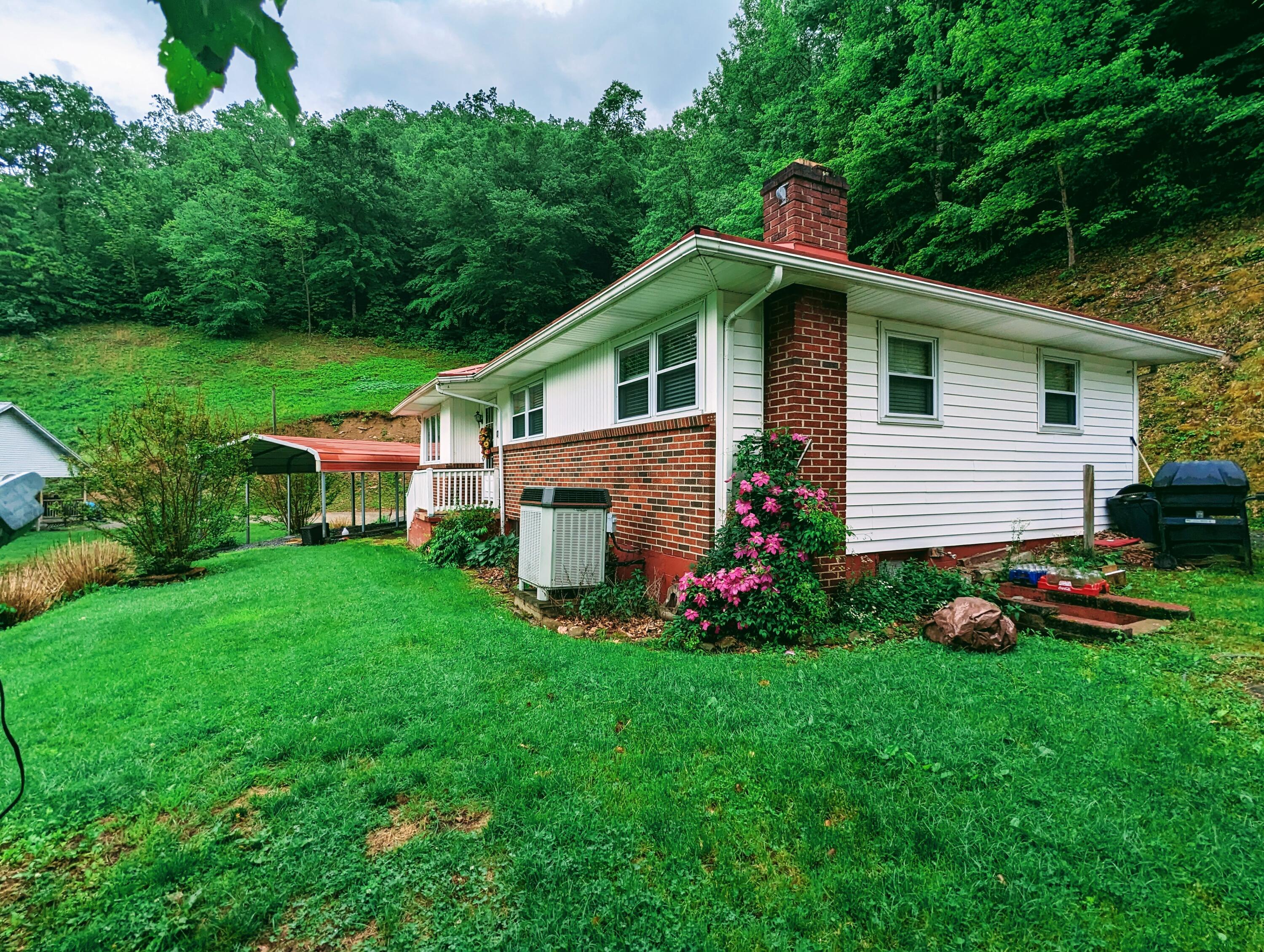 1032 Old Wagon Road