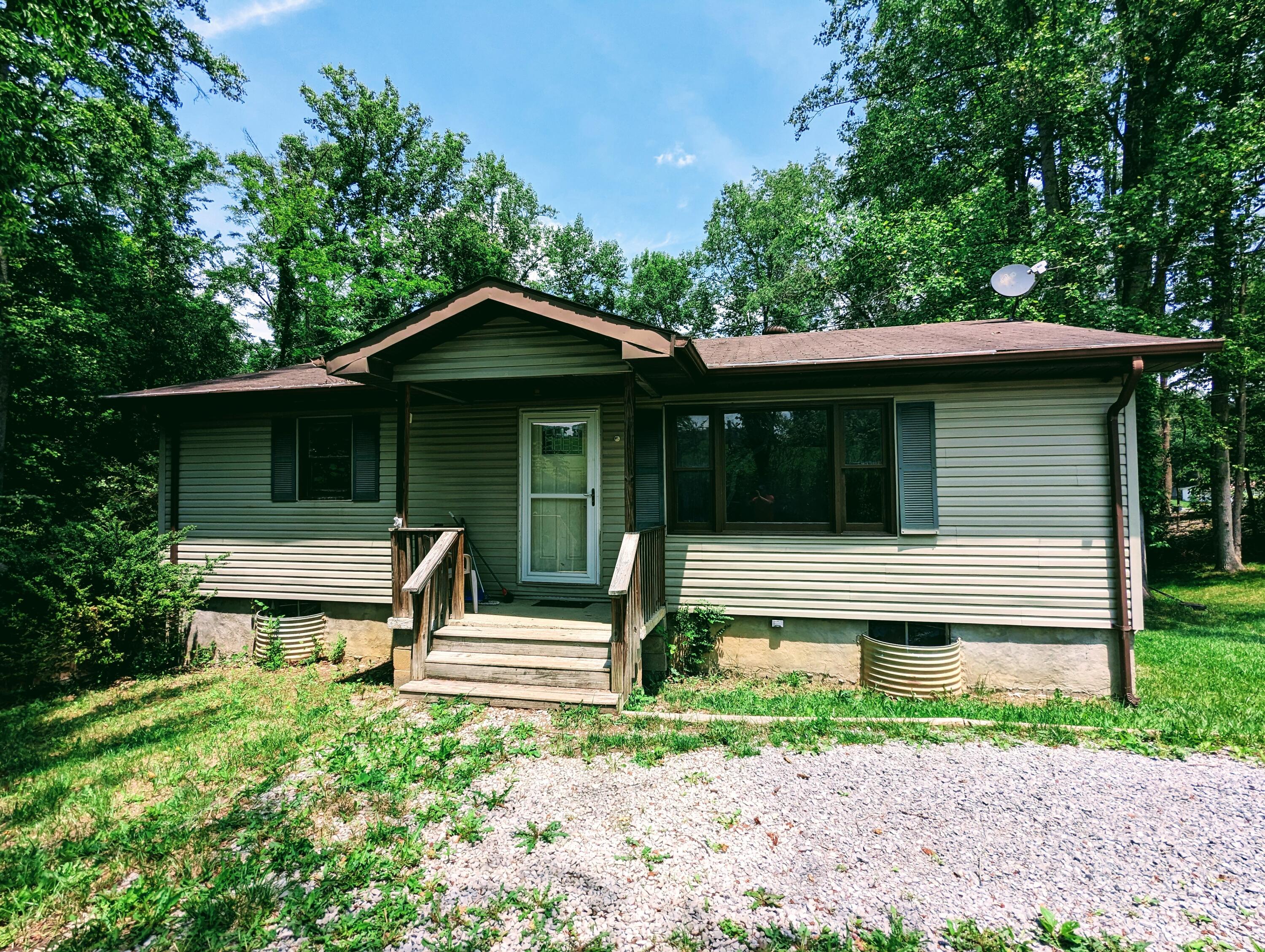 109 Lambert Lane