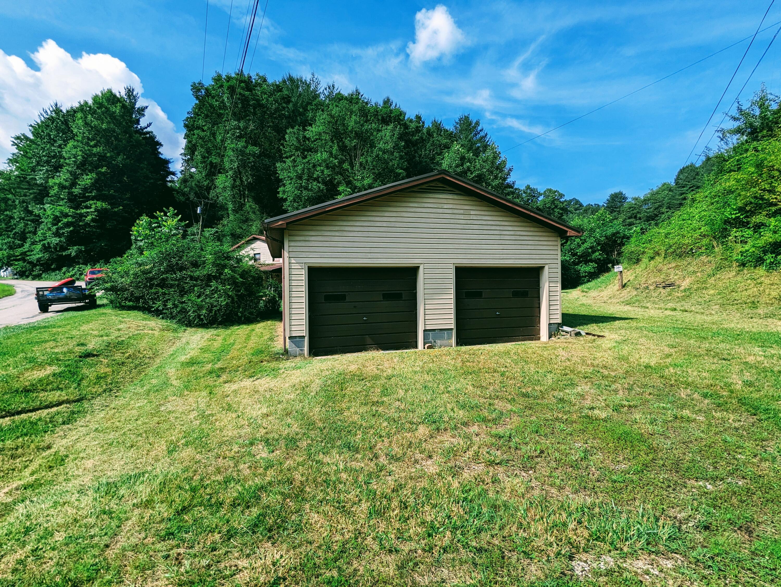 11621 Orby Cantrell Highway