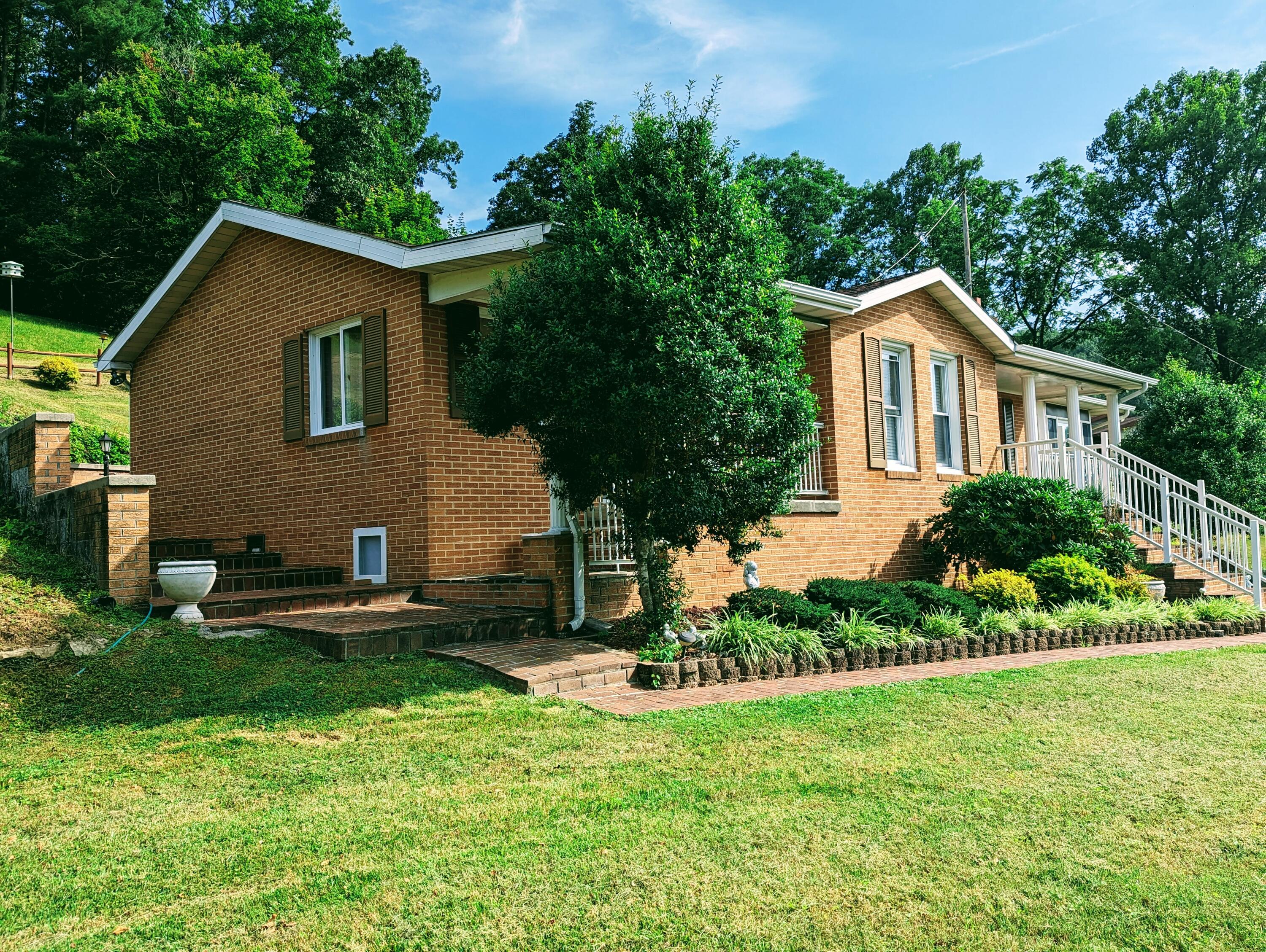 11621 Orby Cantrell Highway