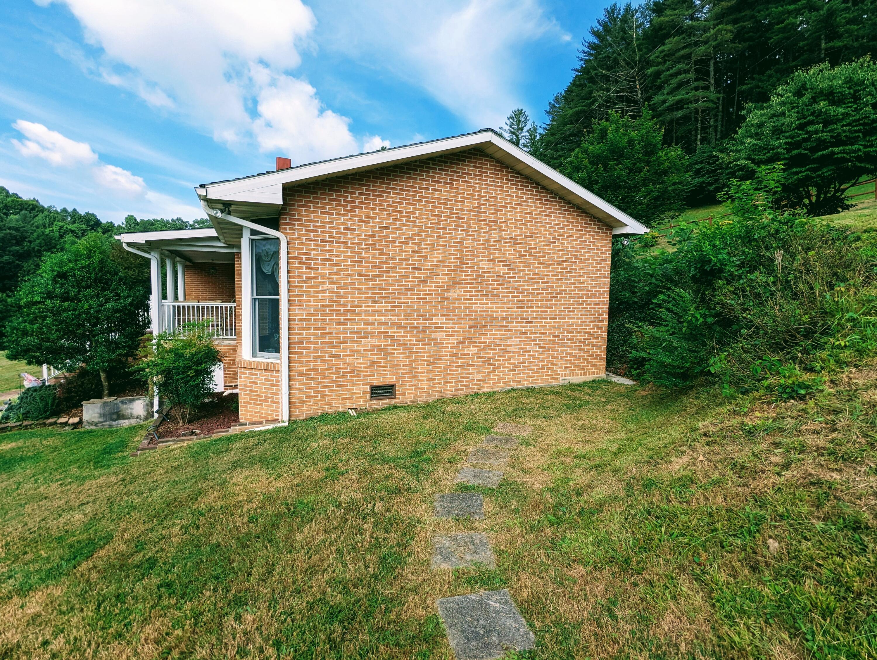 11621 Orby Cantrell Highway