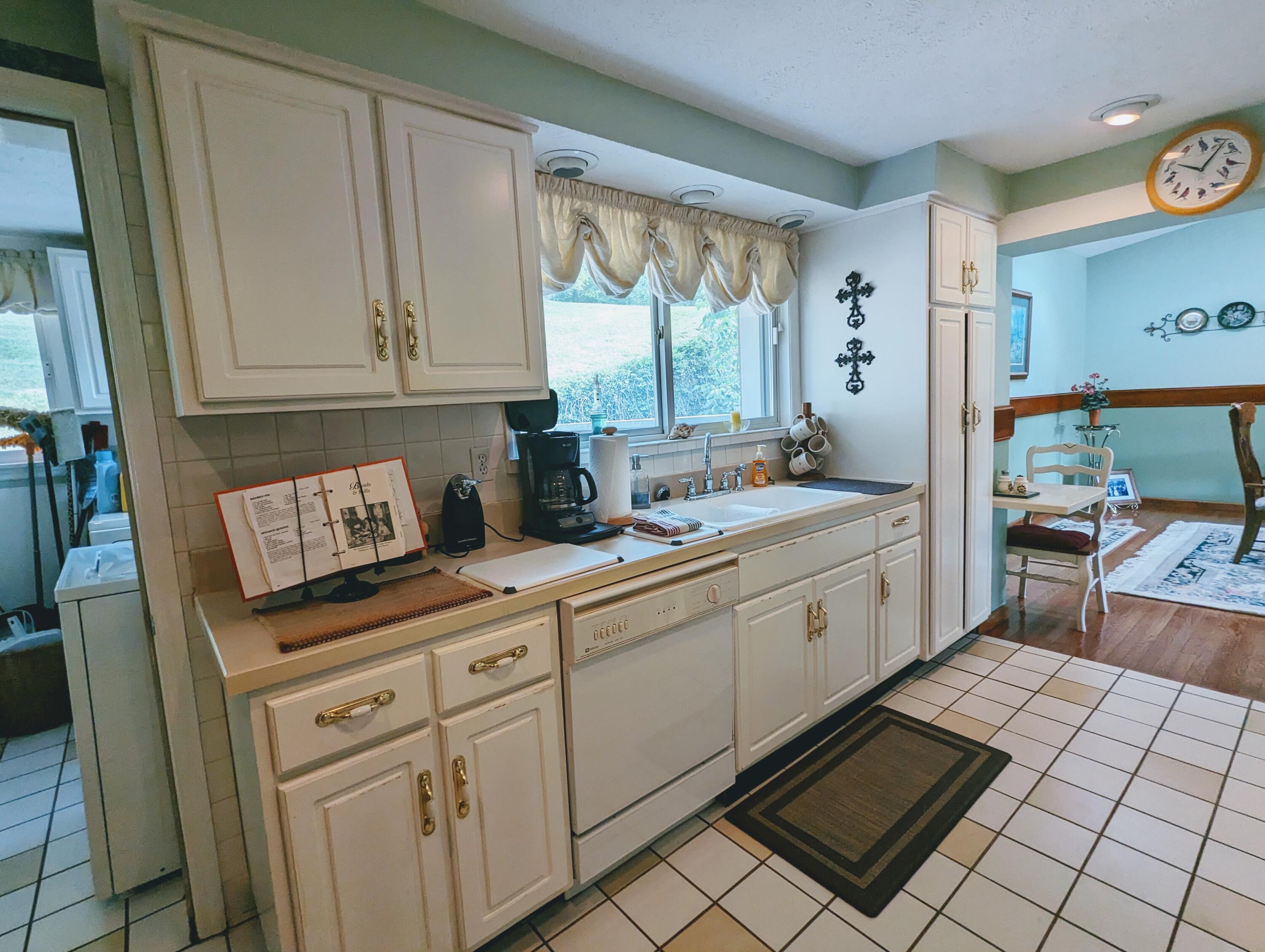 11621 Orby Cantrell Highway