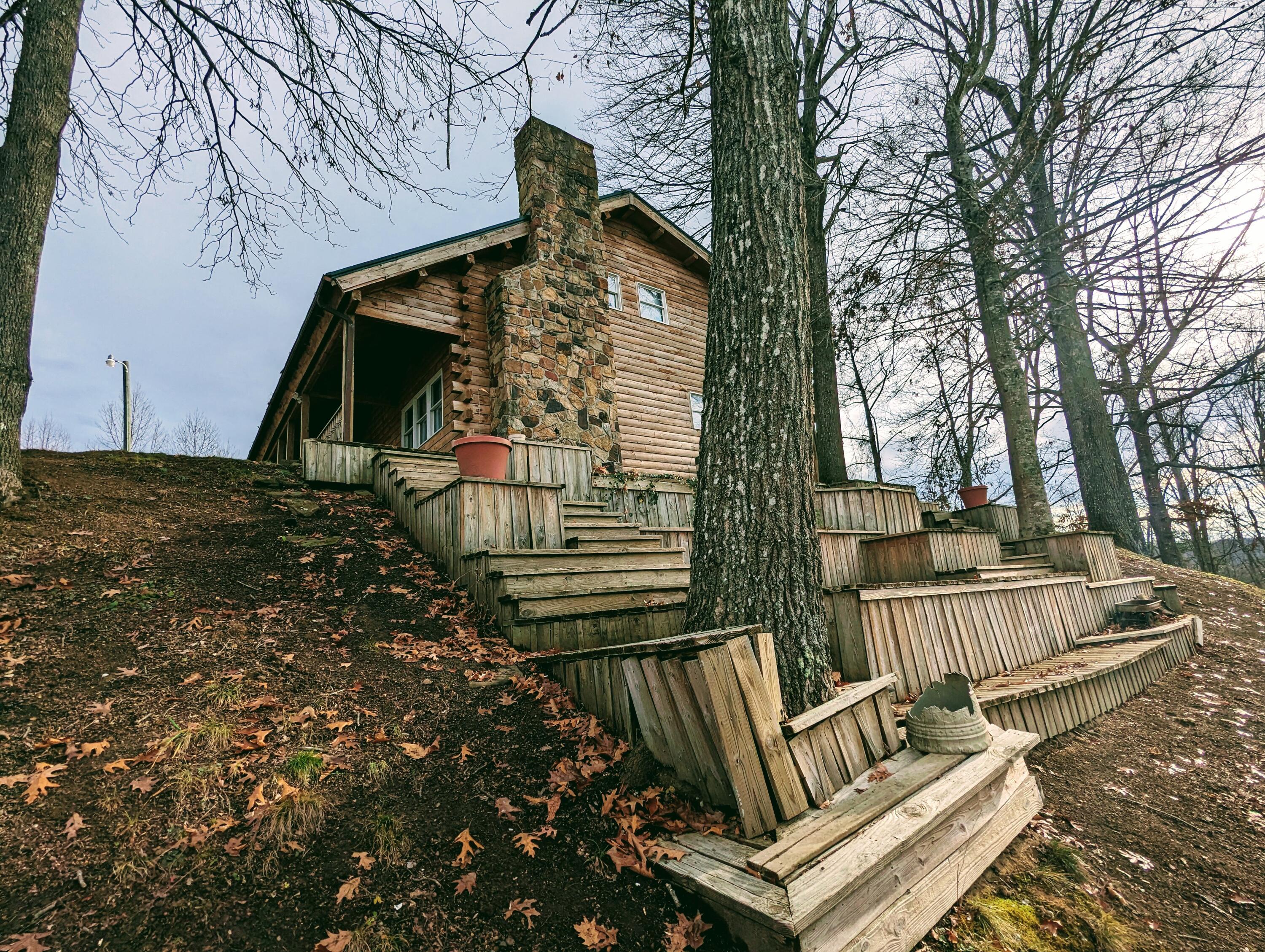 155 Commanders Lane