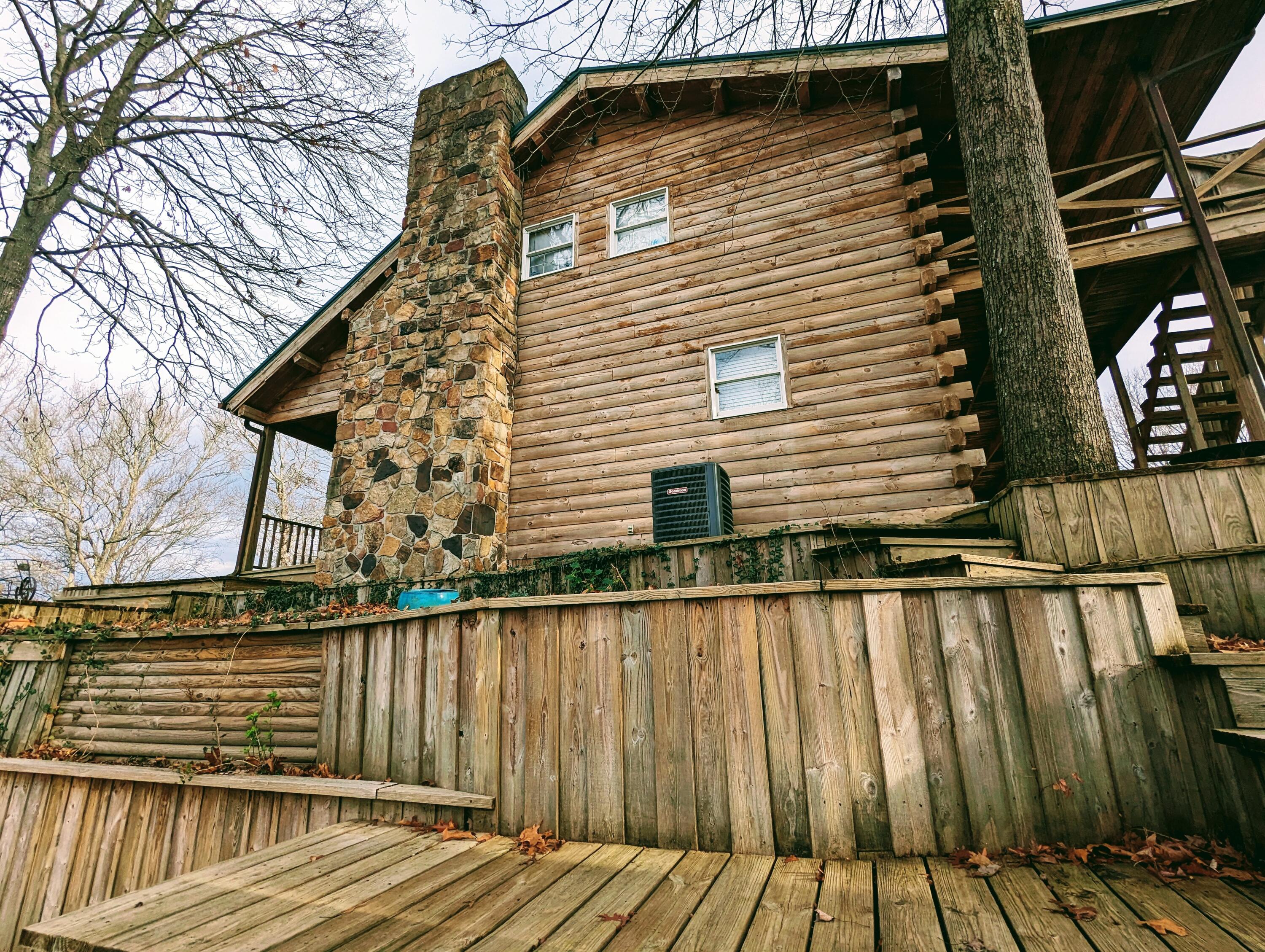 155 Commanders Lane