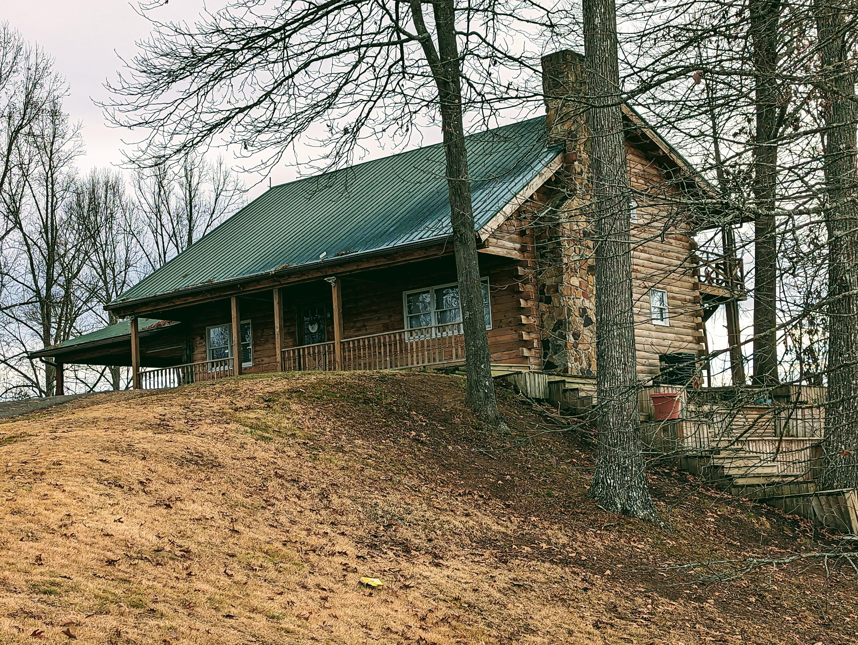 155 Commanders Lane