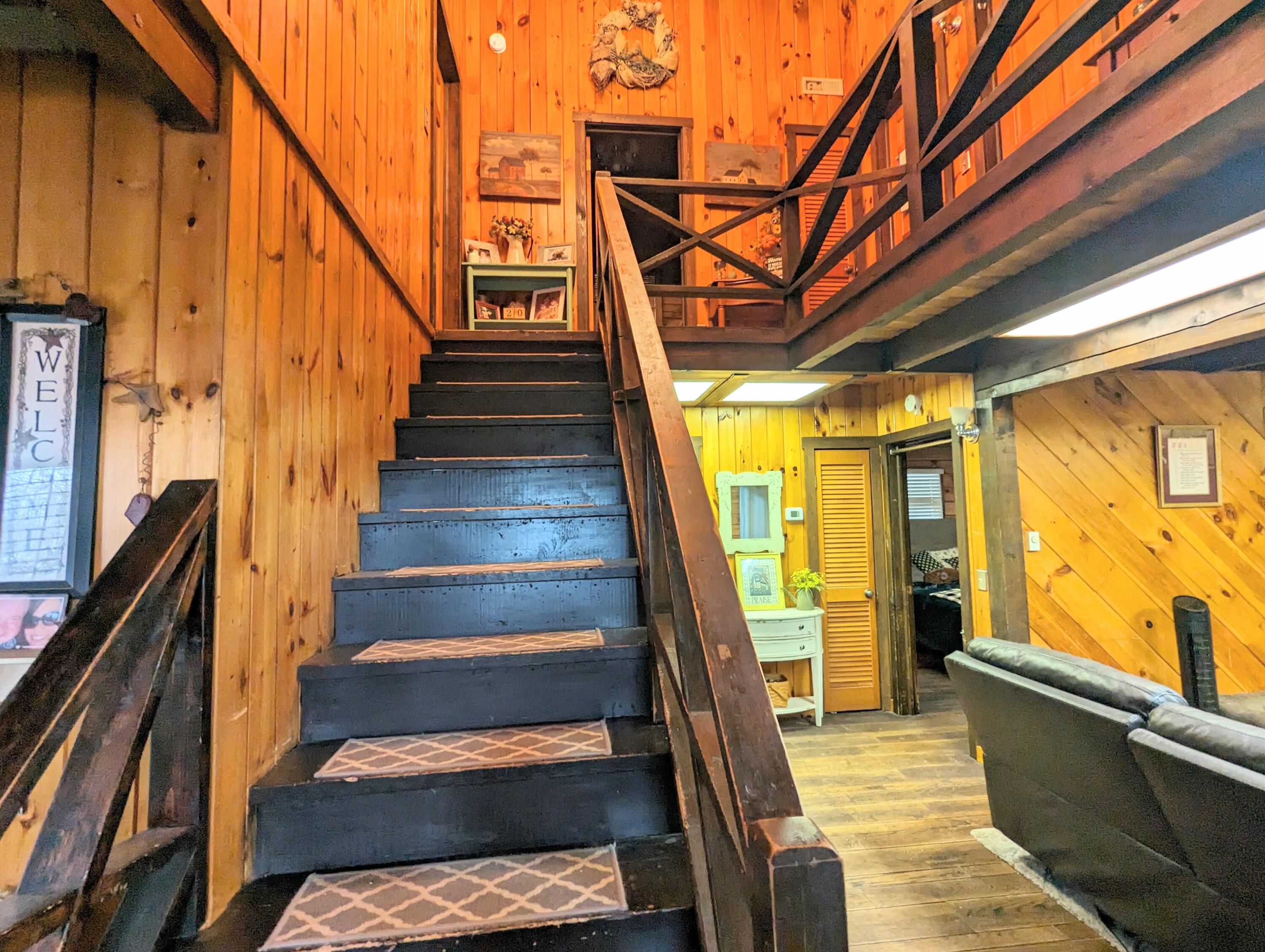 155 Commanders Lane