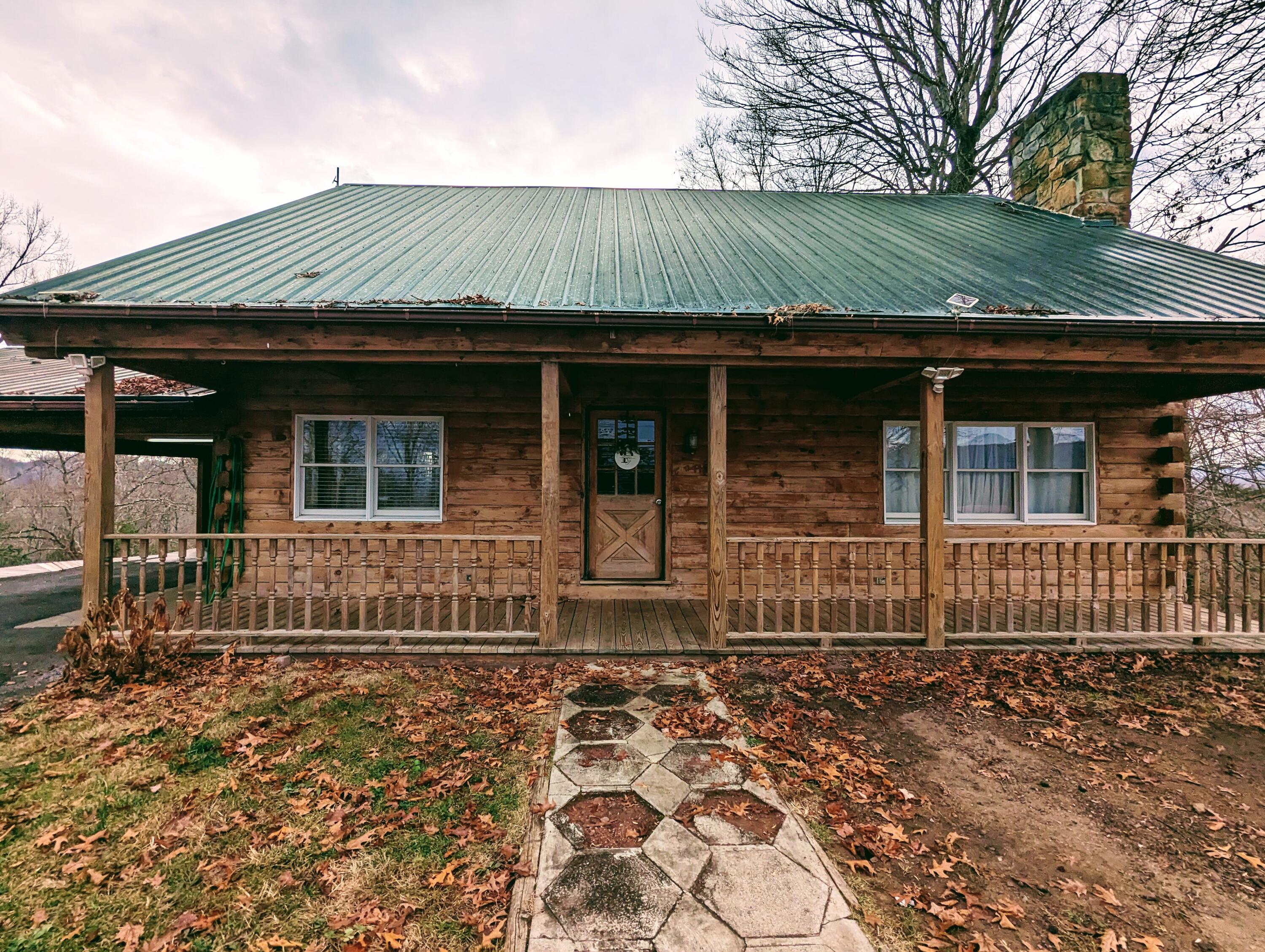 155 Commanders Lane