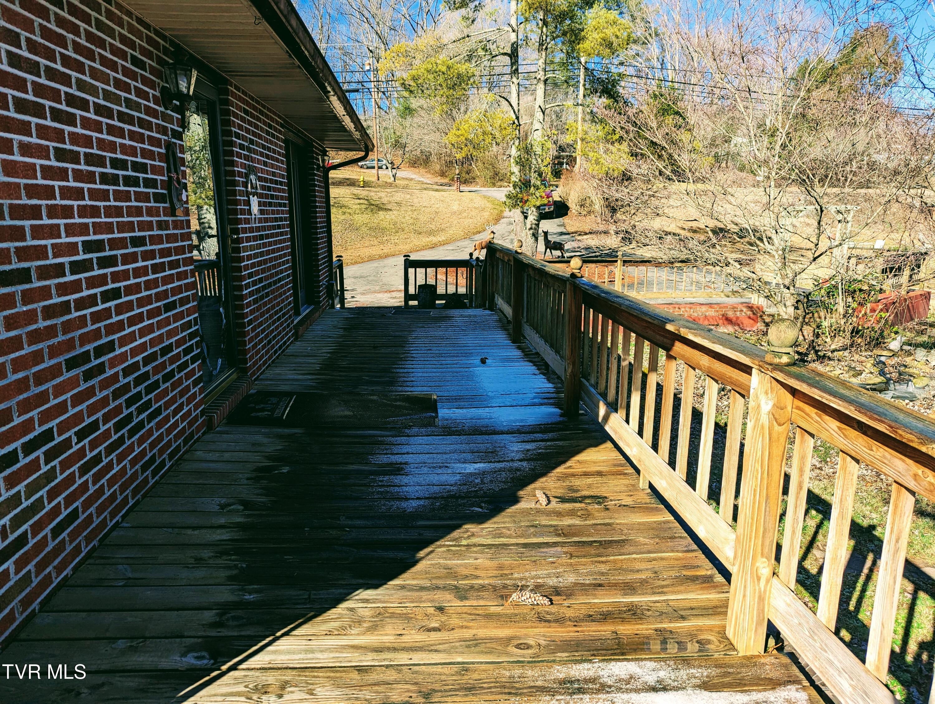 1810 Wildcat Road