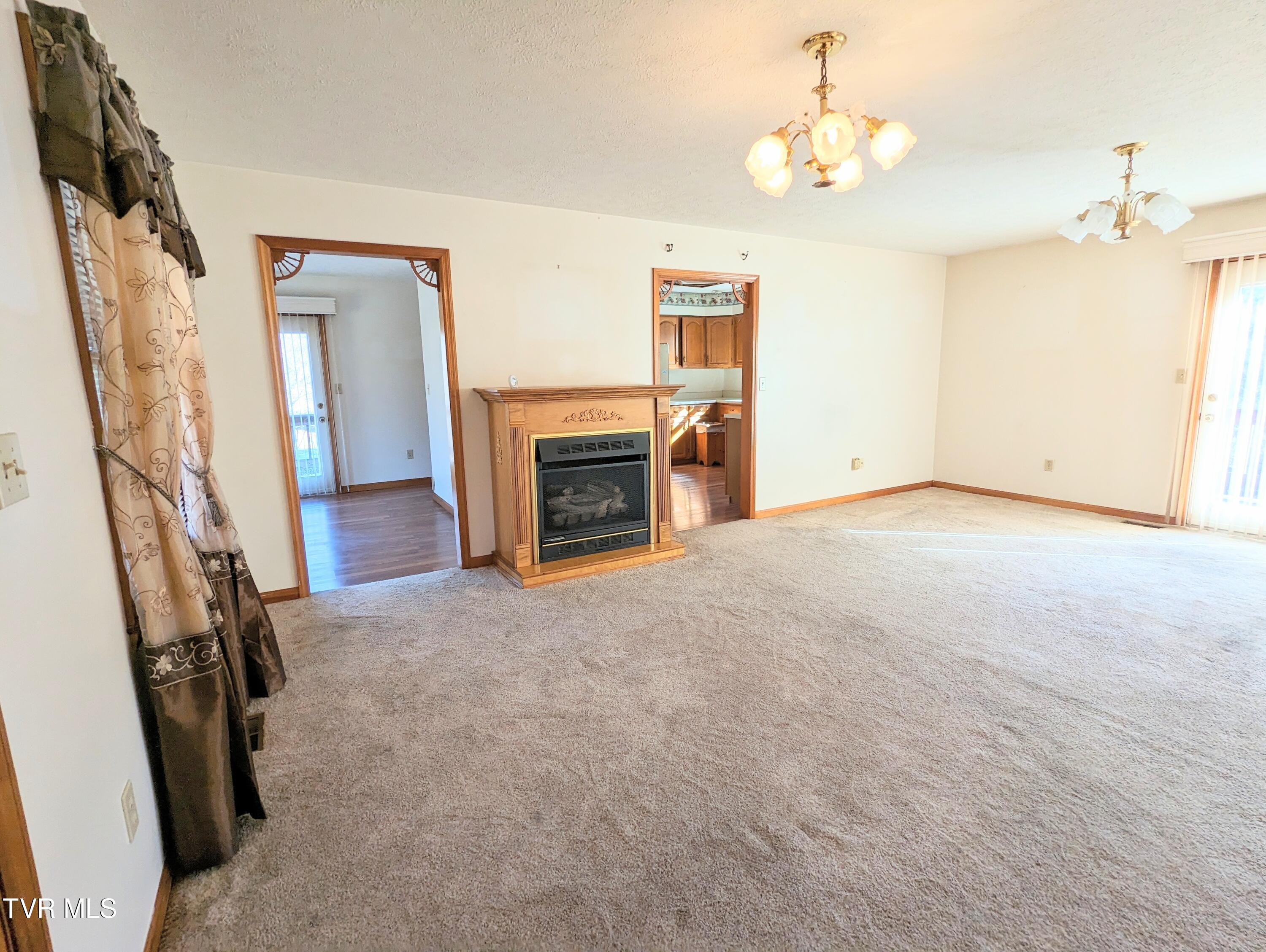 1810 Wildcat Road