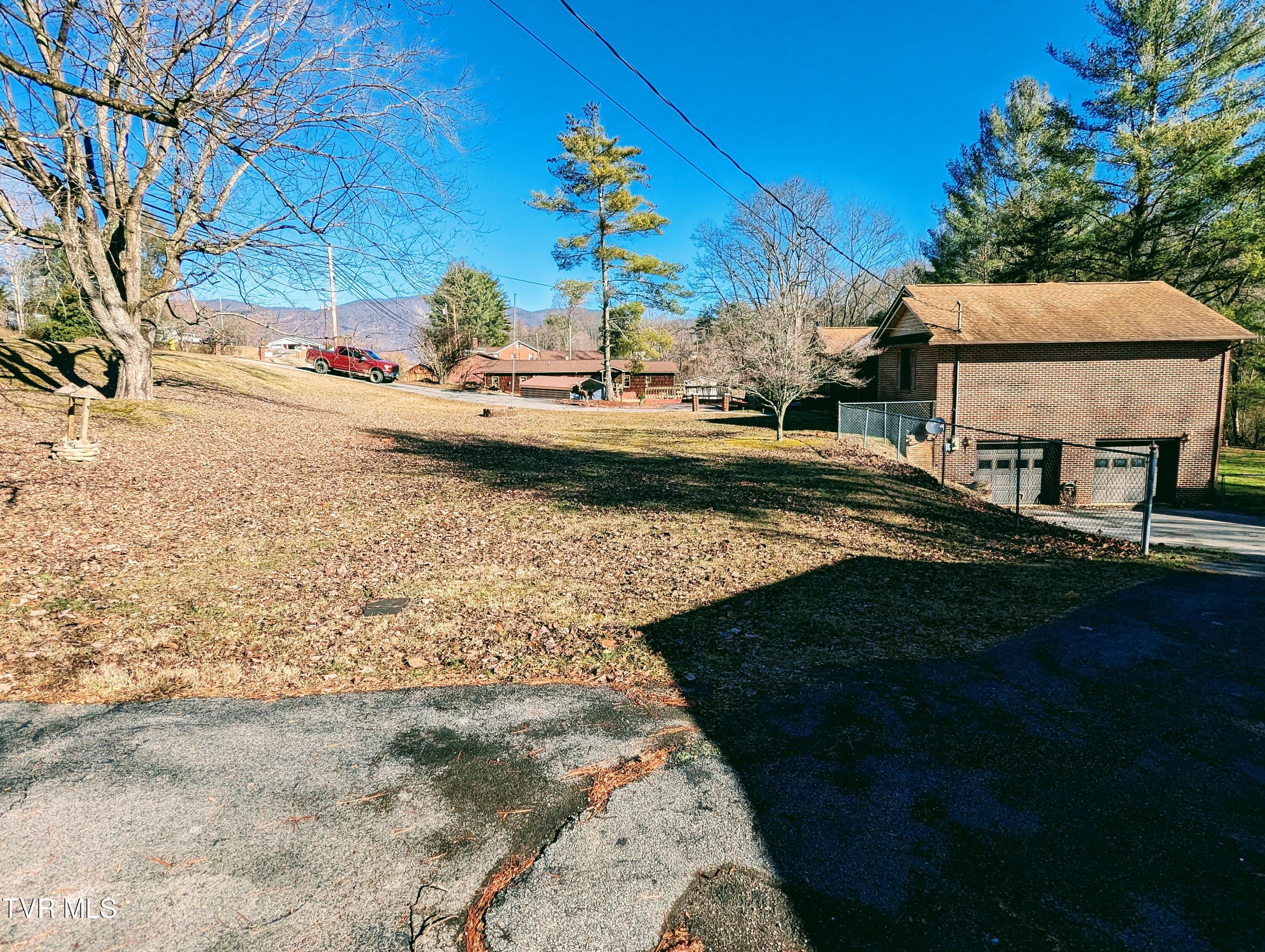 1810 Wildcat Road
