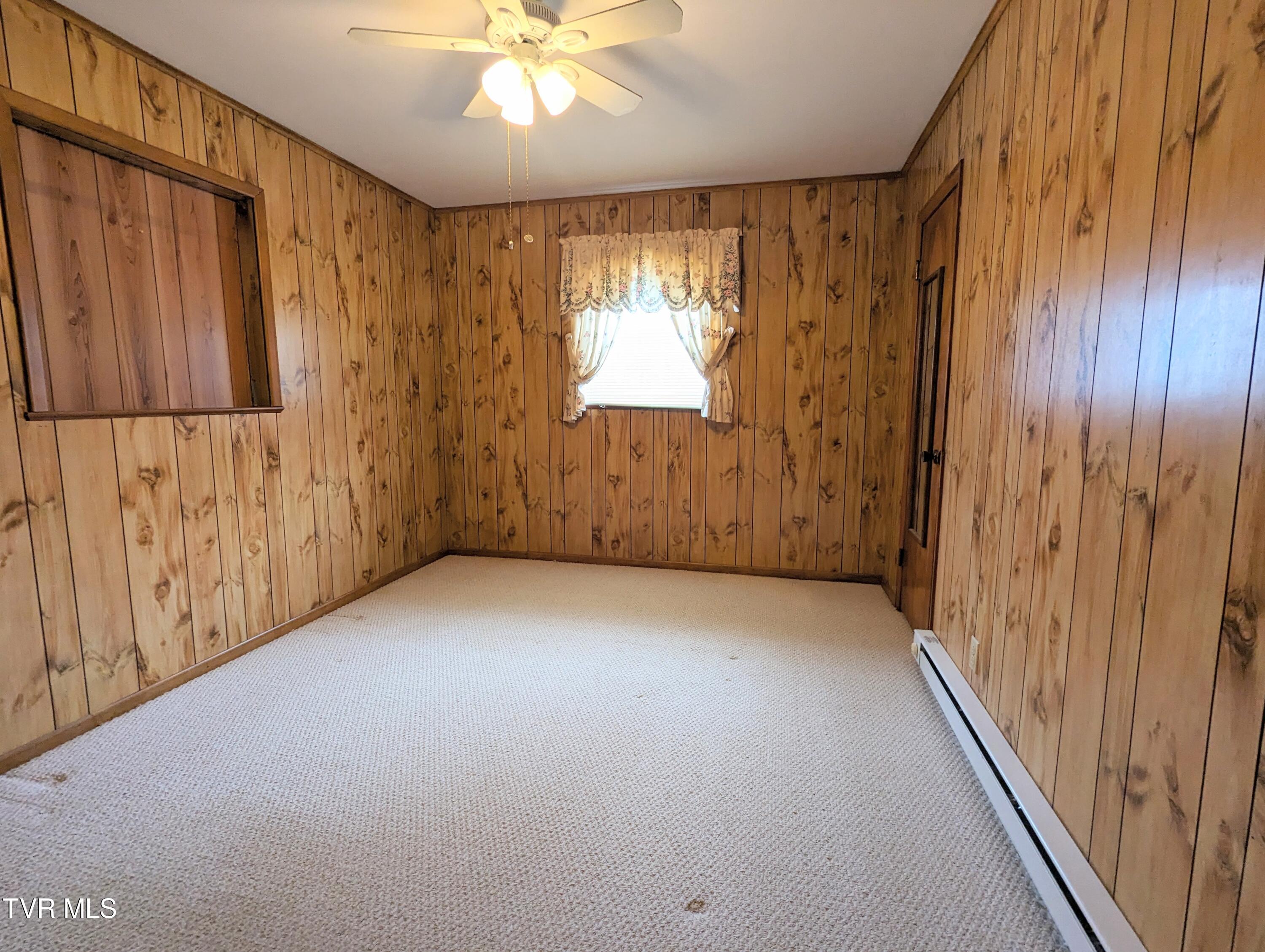 1544 Compton Combs Ridge Road