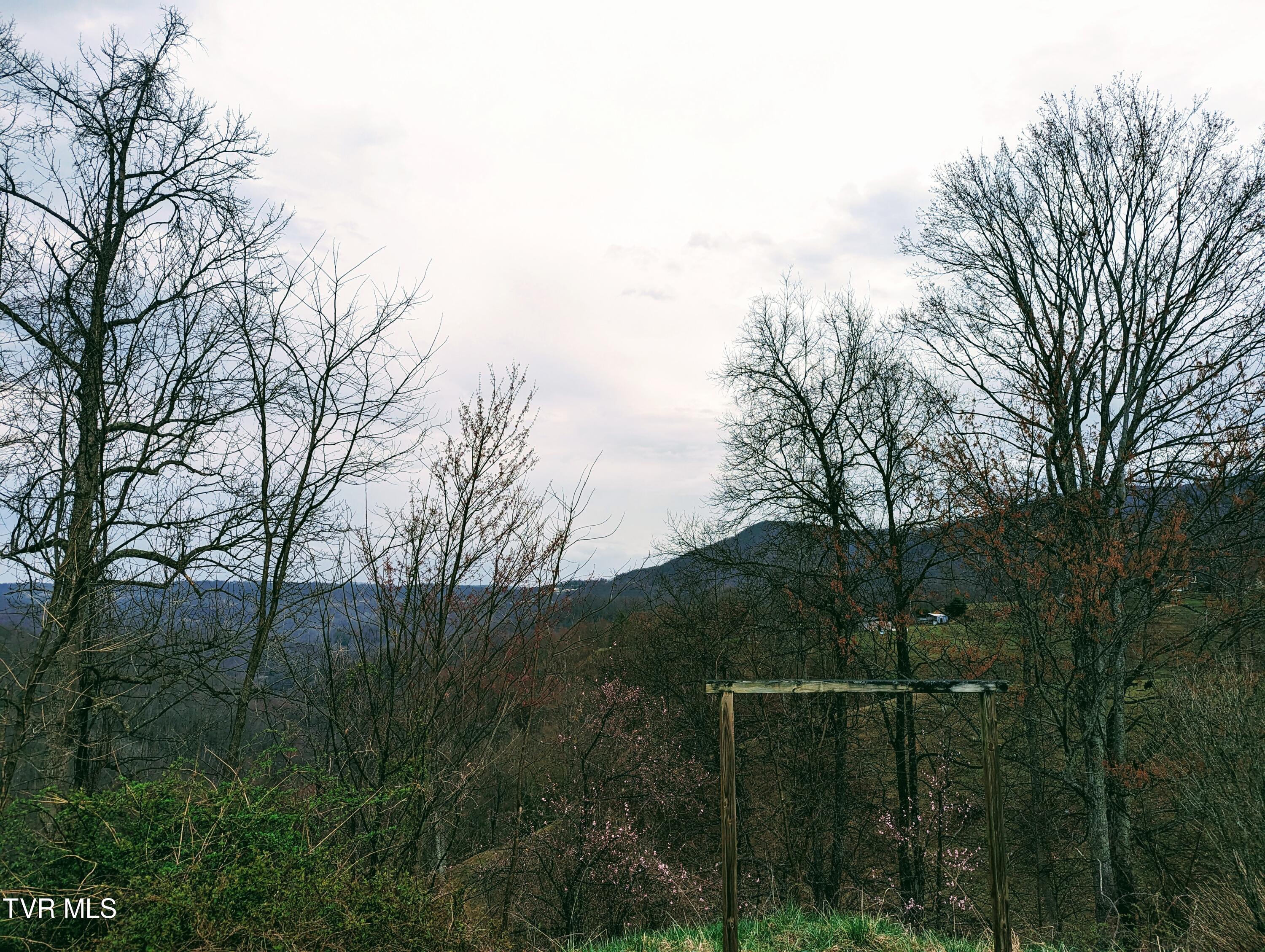 1544 Compton Combs Ridge Road